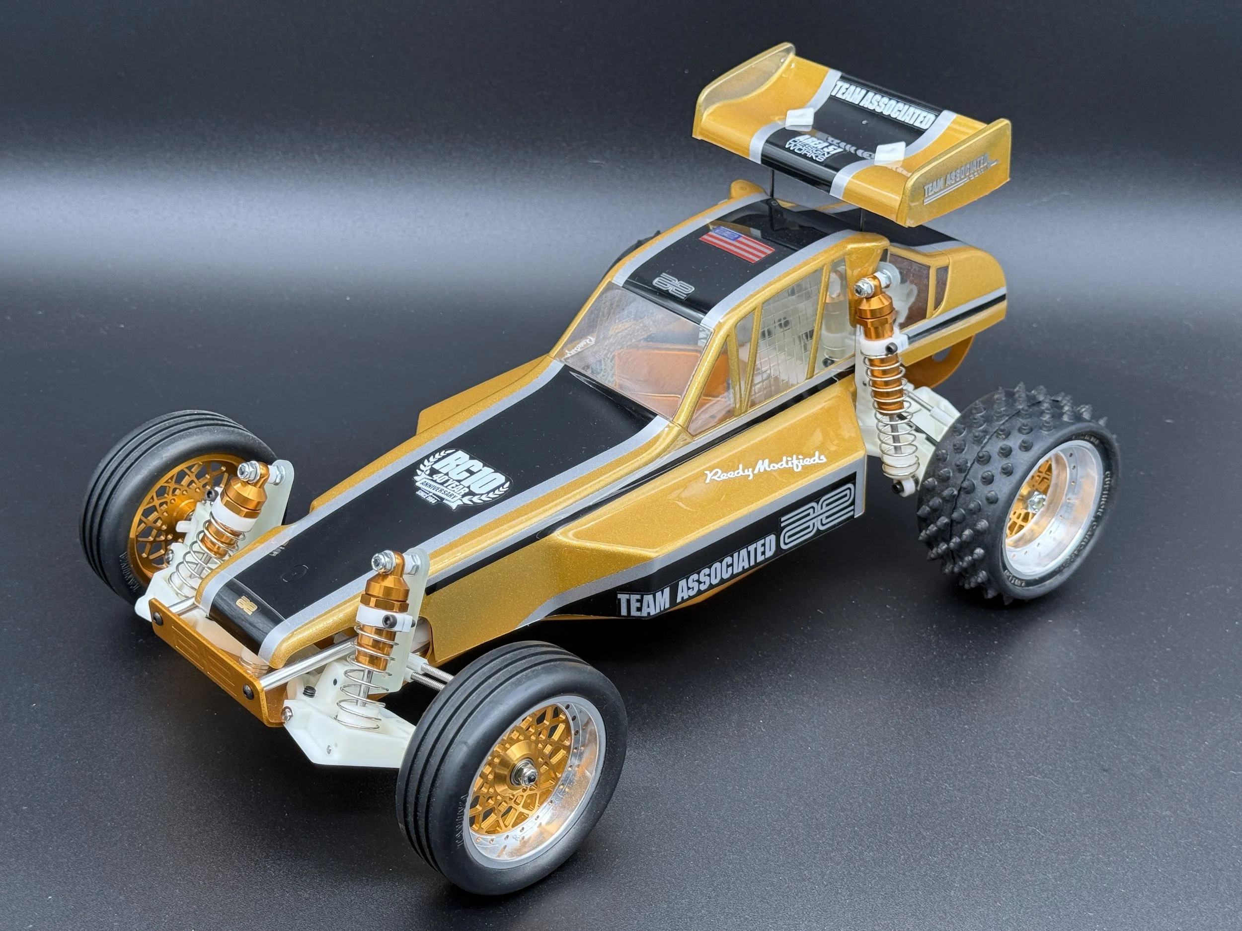 2024 RC10 40TH ANNIVERSARY