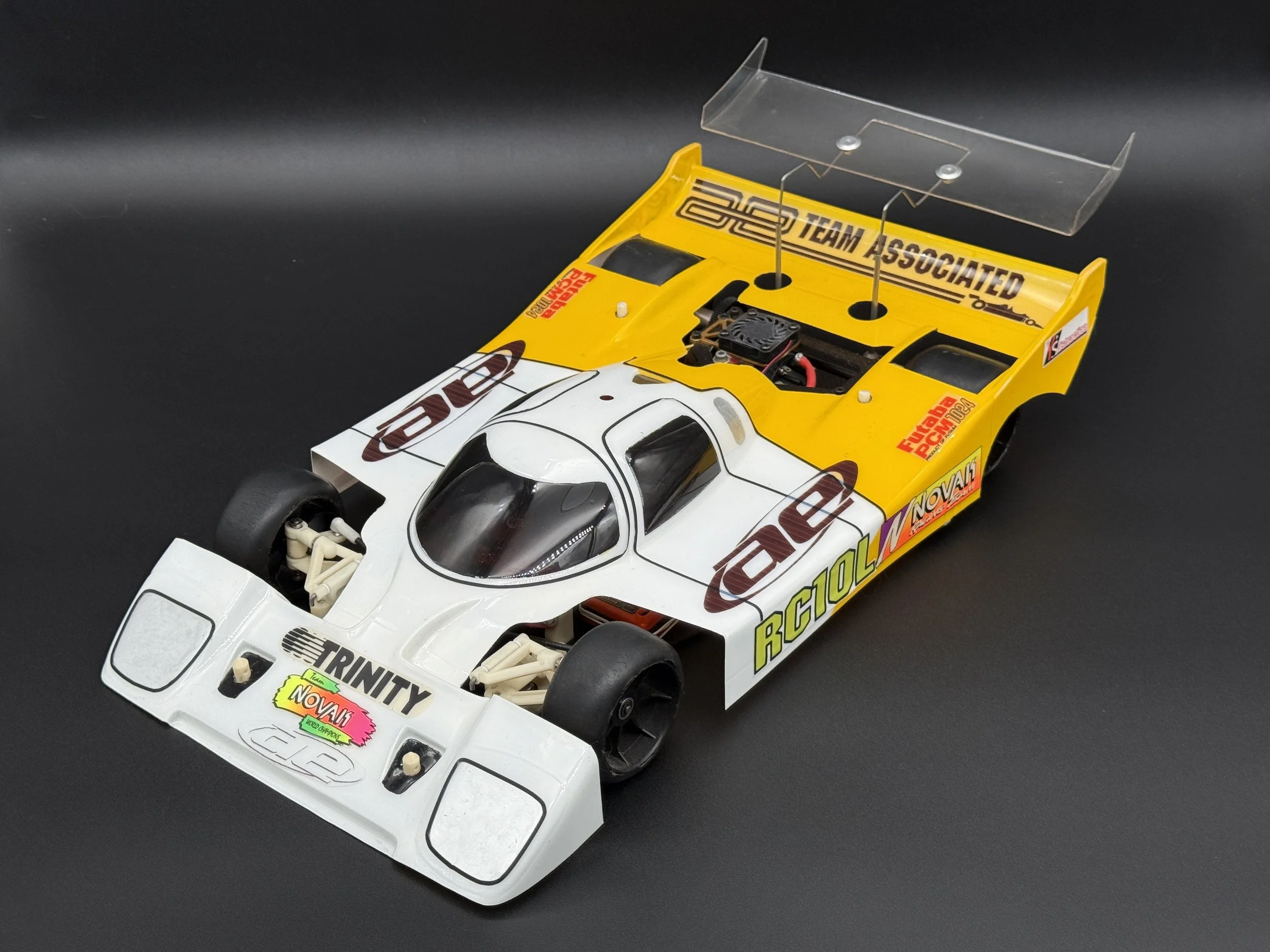 1993 TEAM ASSOCIATED RC10 SUPER SPEEDWAY