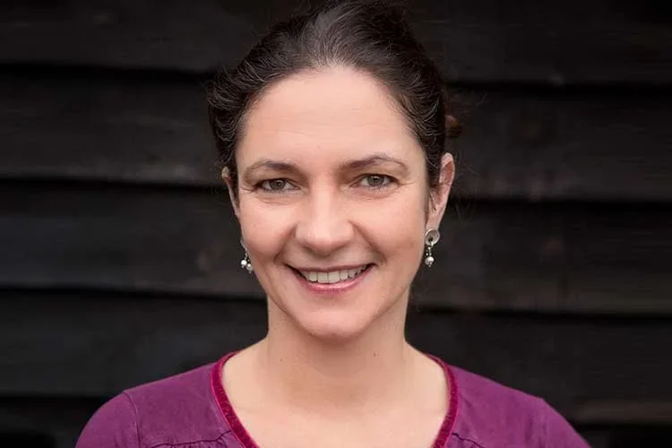 Lucy Jones 