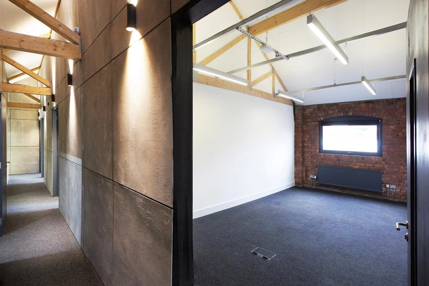Baltic Triangle: Studio office available soon.

258 sqft, 6-8 person, high ceilings, ultra-fast fibre internet, exposed brick &amp; trusses, carpeted floors, large windows, free use of two meeting rooms, on site cafe and located in the centre of the 