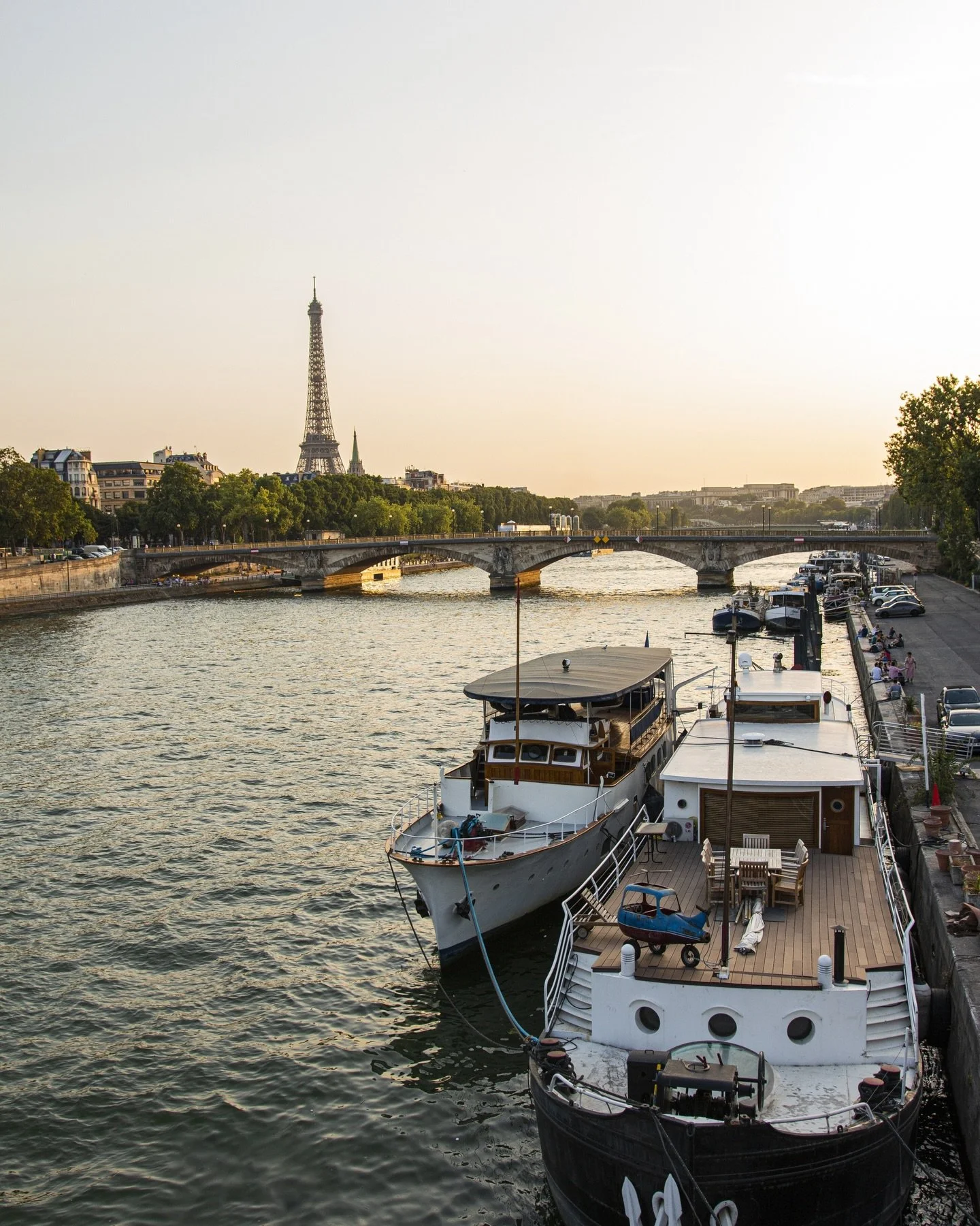 Paris
For over 30 years, Paris has been central to Olivier Lempereur&rsquo;s practice. From Haussmannian apartments to private mansions and contemporary spaces, each project reflects a tailored approach shaped by the city&rsquo;s architectural herita