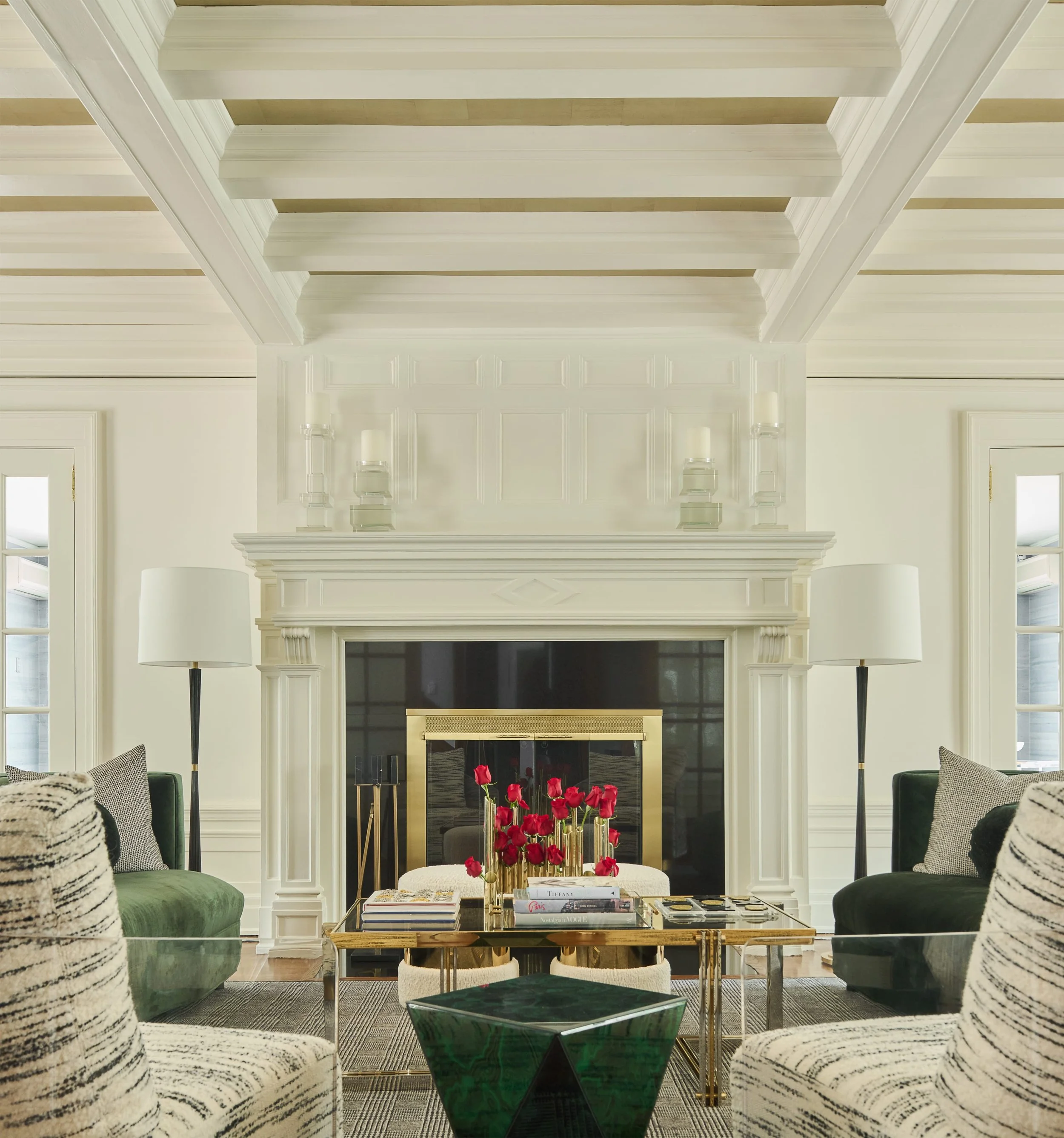 Refined interior design focused on comfort and lifestyle