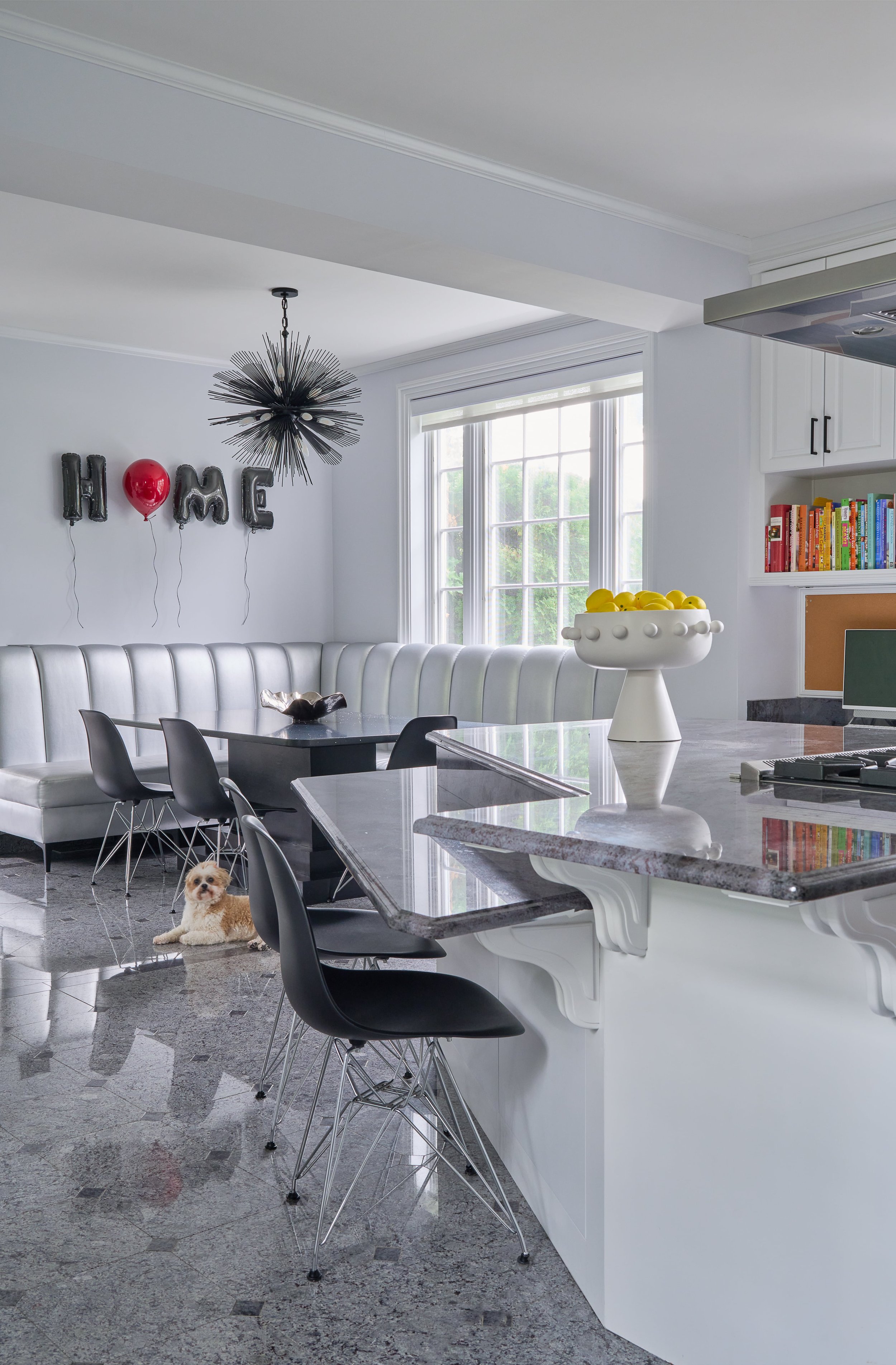 Refined interior design focused on comfort and lifestyle