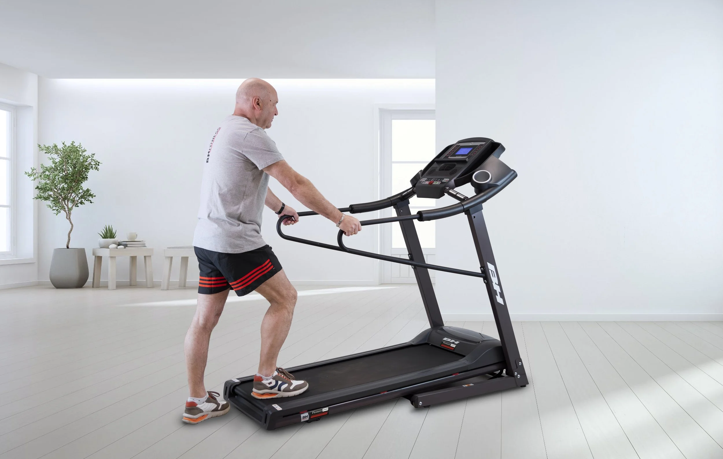 g6484h_Pioneer modelo 01.jpg