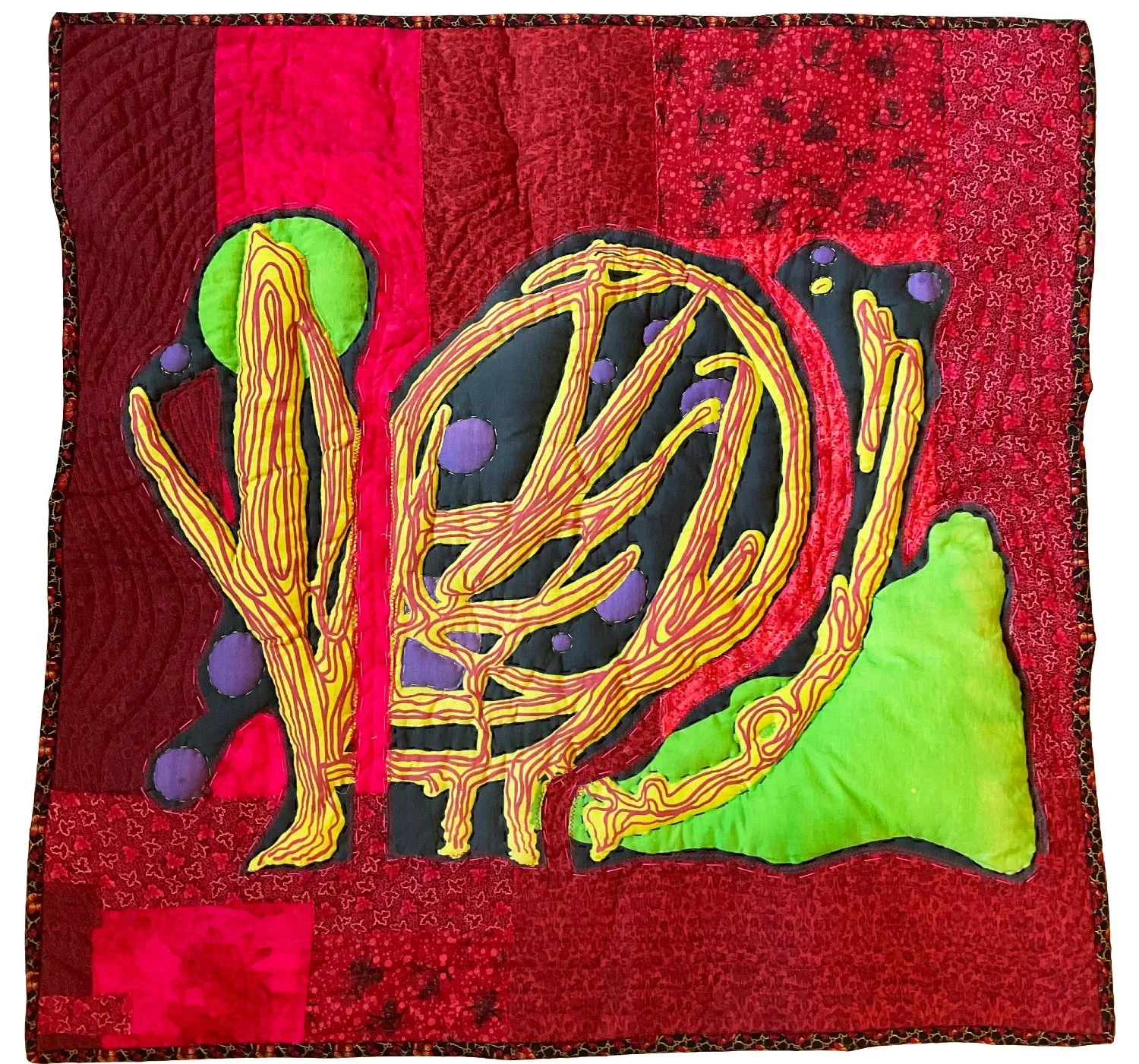 The Midnight Sun/Midnattsola, reactive digital textile print, heirloom textile, synthetic-, saishiko thread, batting, used bed linen, 80 x 80 cm, 2024. Photo: I.T.K