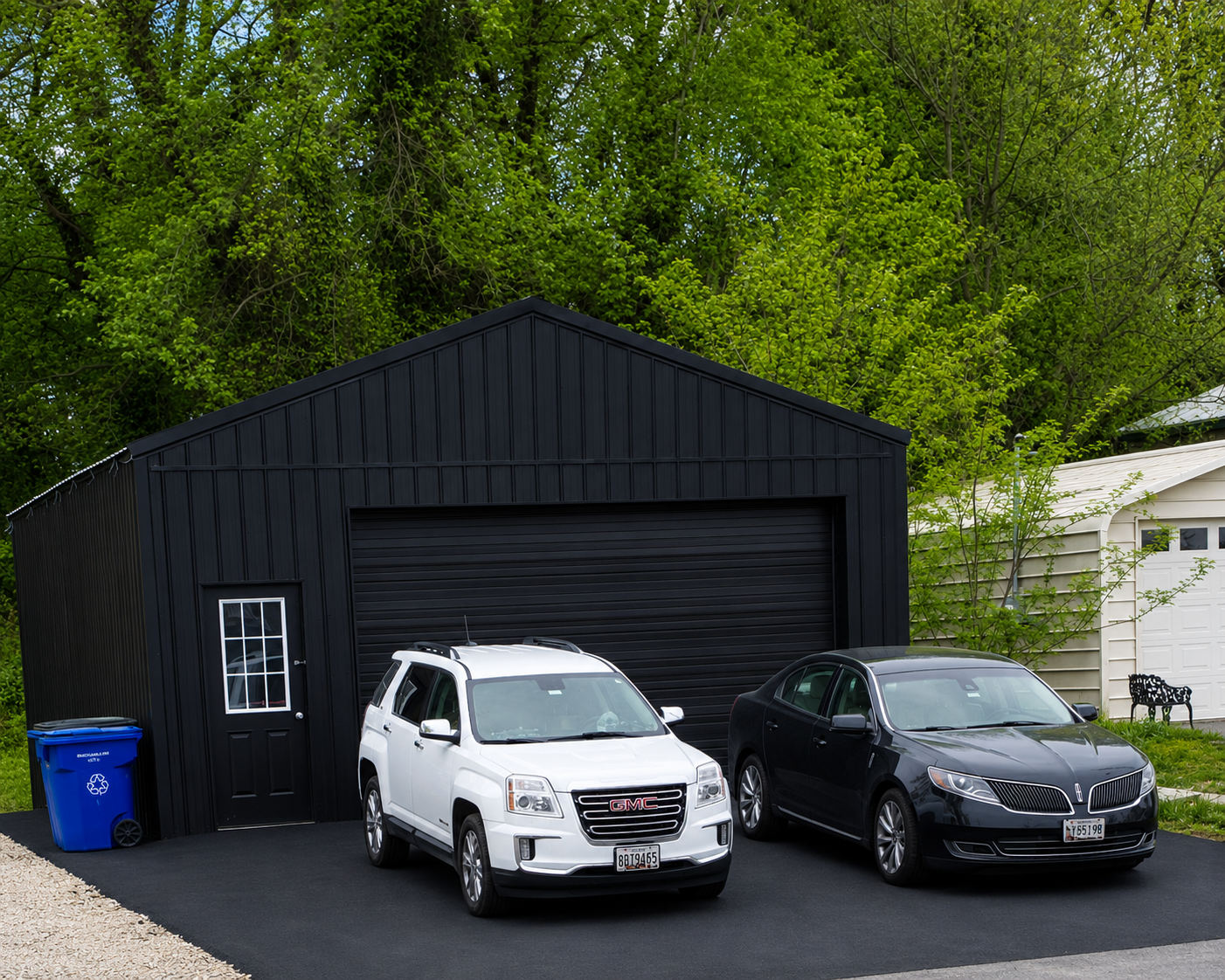 Beachriver_garage.png