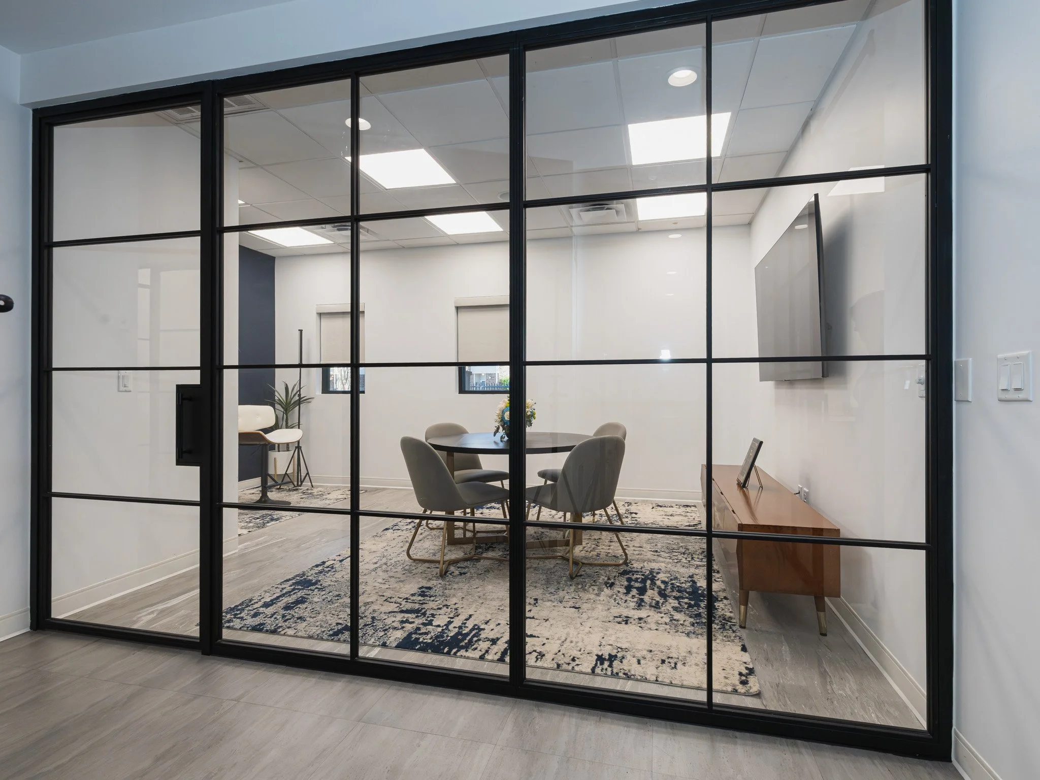River Oaks Dental Arts Consultation Room