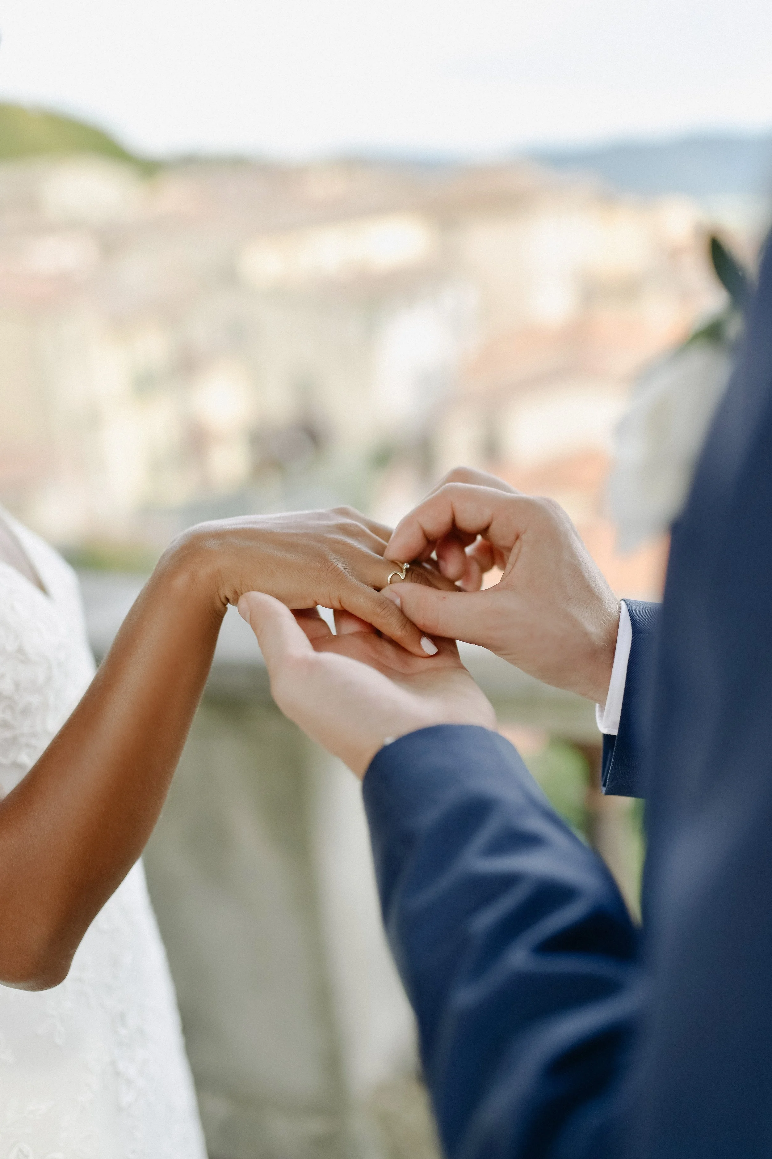 Chauffeur privé mariage Haute-Savoie : organisez vos déplacements avec VTC Annecy Mont-Blanc
