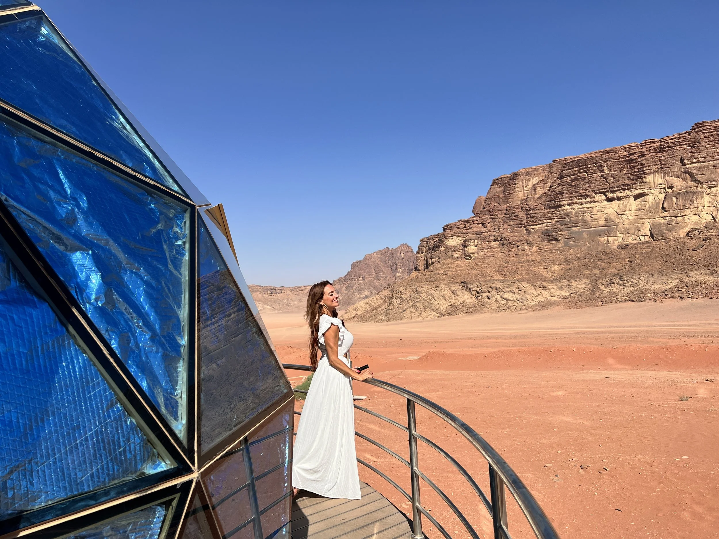 Luxury glamping in Jordan. The best instagram spots in Wadi Rum