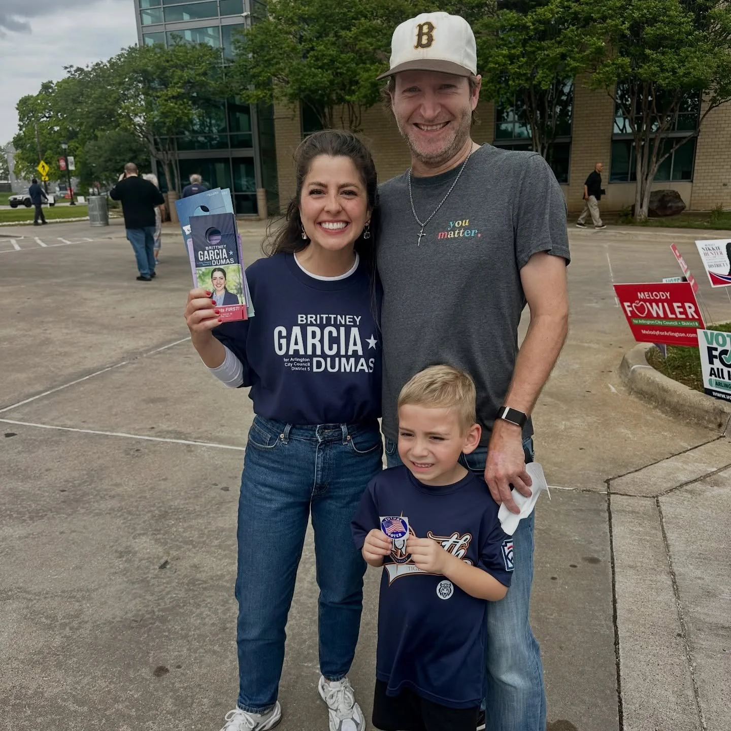 Your vote moves us forward! Day 3 of Early Voting!

It was so good connecting with neighbors who are ready for new ideas, a fresh direction, and a bright future for our city. Arlington is showing up &amp; we need you, too!

There&rsquo;s only 5 days 