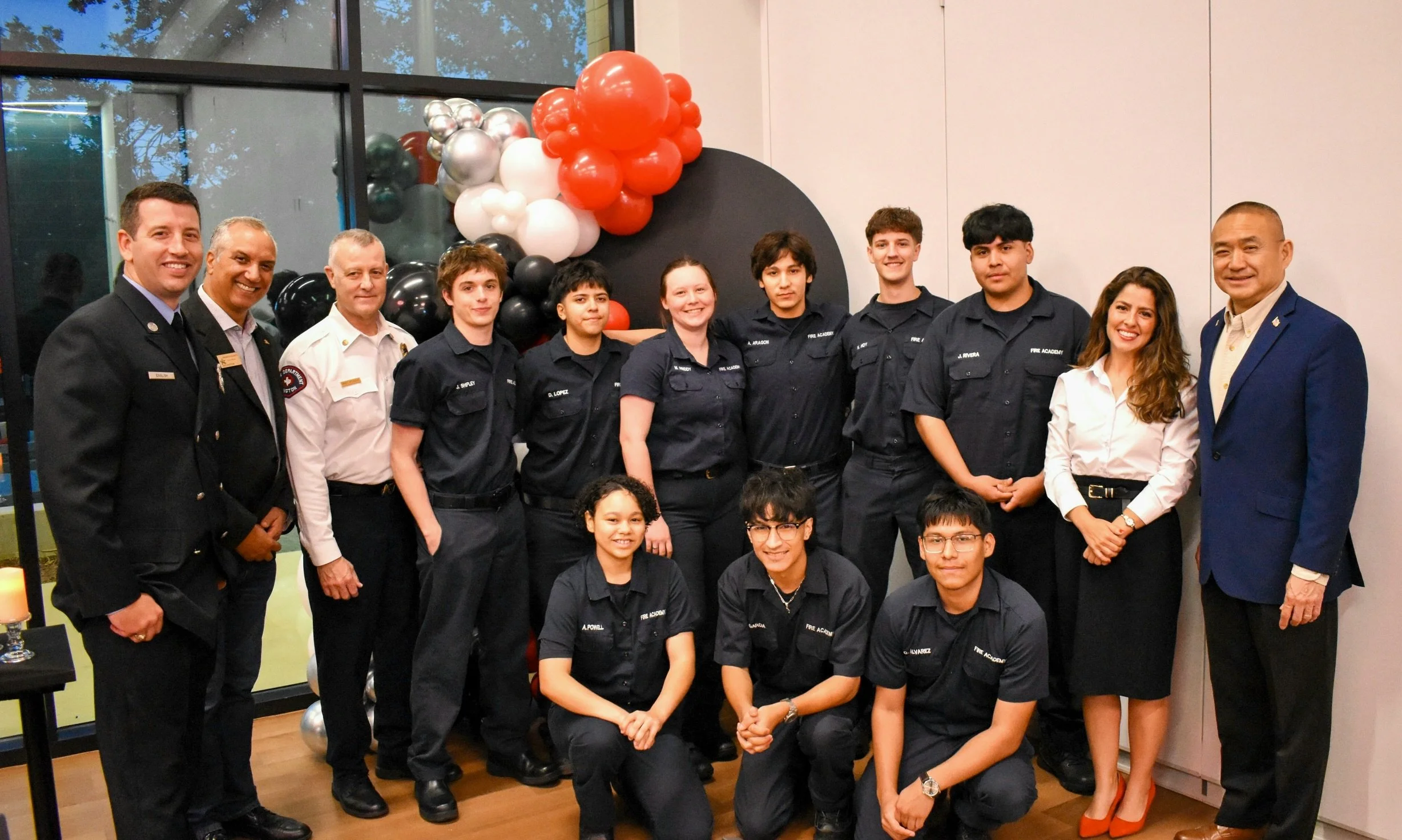 I had recently had the honor of celebrating the AISD Fire Academy Class 14 graduation! These students spent 2 years at the Fire Academy at the Dan Dipert Career + Technical Center located in District 5.

Through the partnership between @arlingtonisdt
