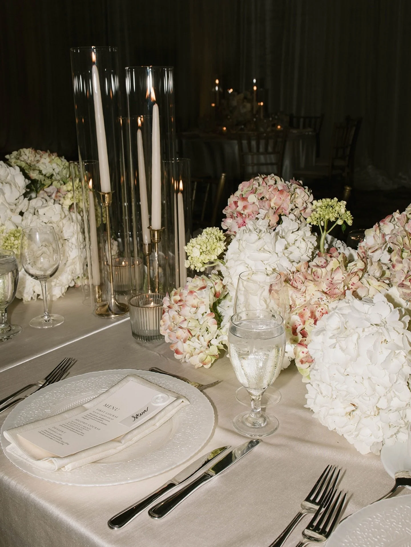 Elegant, elevated, and just a little bit nostalgic, Analise and Parker&rsquo;s reception was sheer romance and soft details. 

Planning &amp; Design: @thelisalyons 
Venue: @thecountrycluborlando
Photography: @josiebrooksphotography 
Content Creator: 