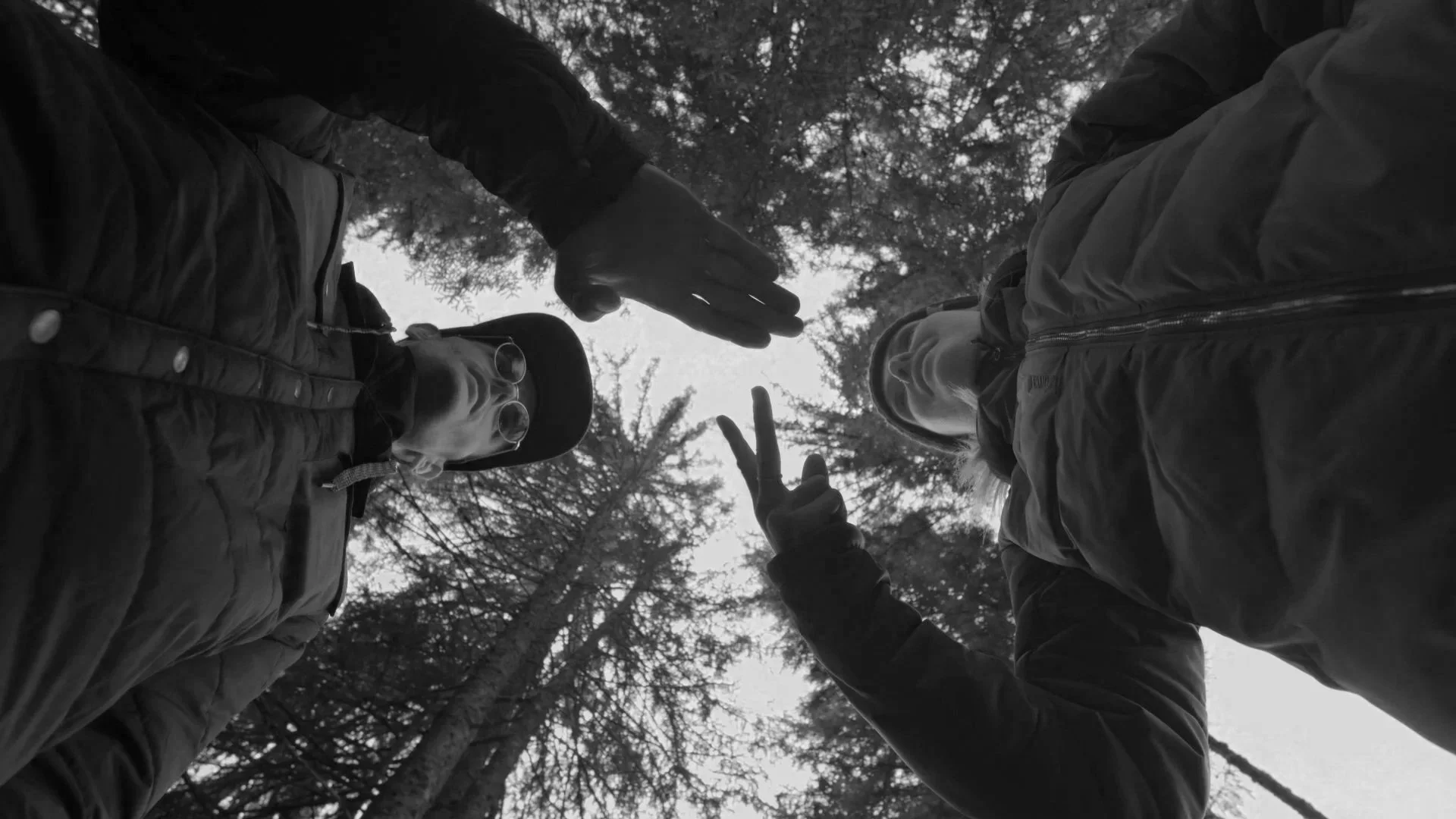 Your Hybrid Team has the tools. So why is your team cohesion still broken?