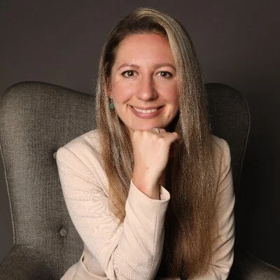 SPIRA founder, Natalja Atapin, a psychologist and nervous-system–led leadership coach working at the intersection of wellbeing, leadership, and sustainable performance.