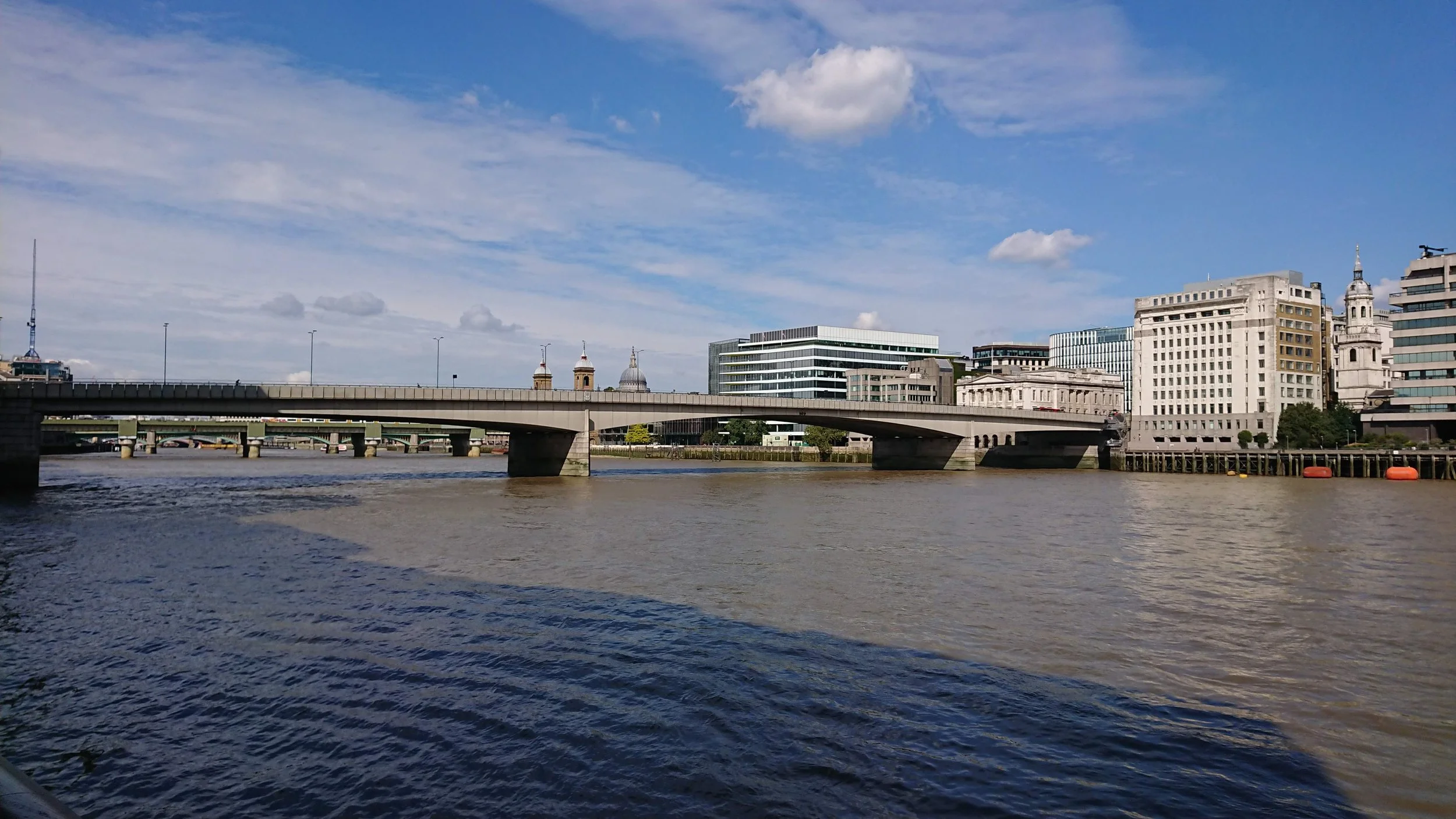 Picture of the River Thames with a view to London Bridge
