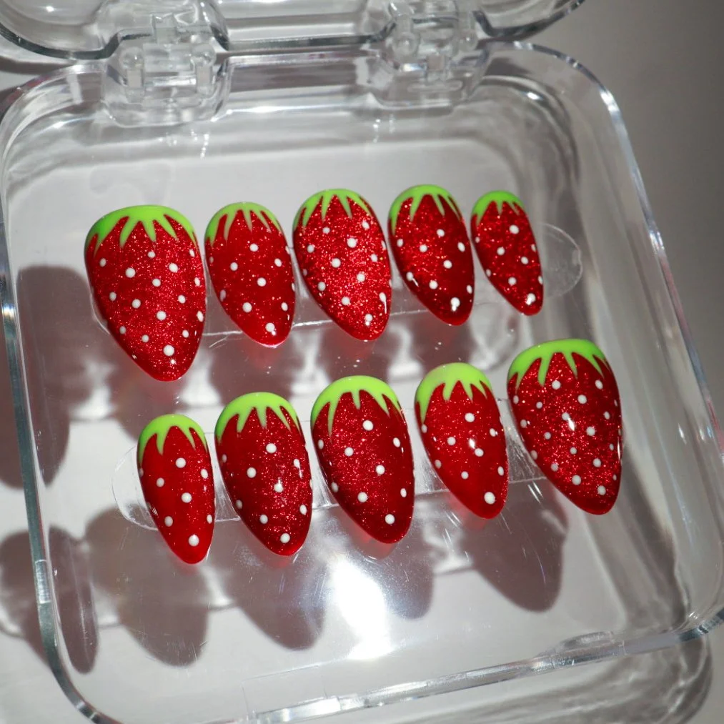 🍓 Strawberry Fields