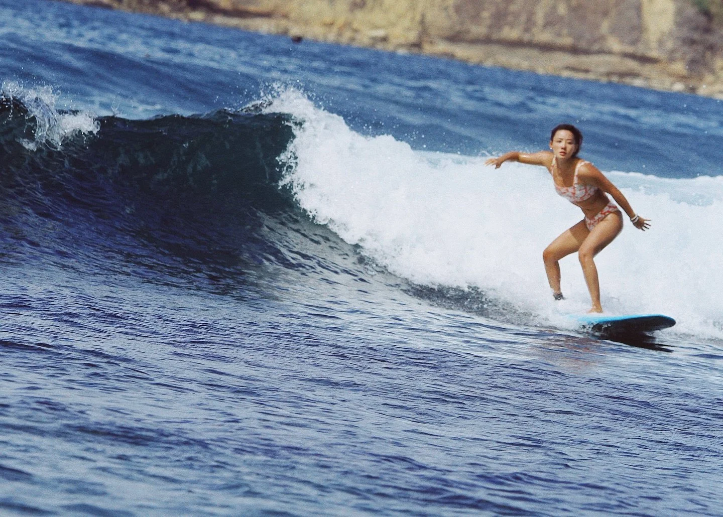 &ldquo;Don&rsquo;t be cute! Be an athlete!&rdquo; 
And stop looking for octopus in the water (stop looking at your board) 🤚🏻✨