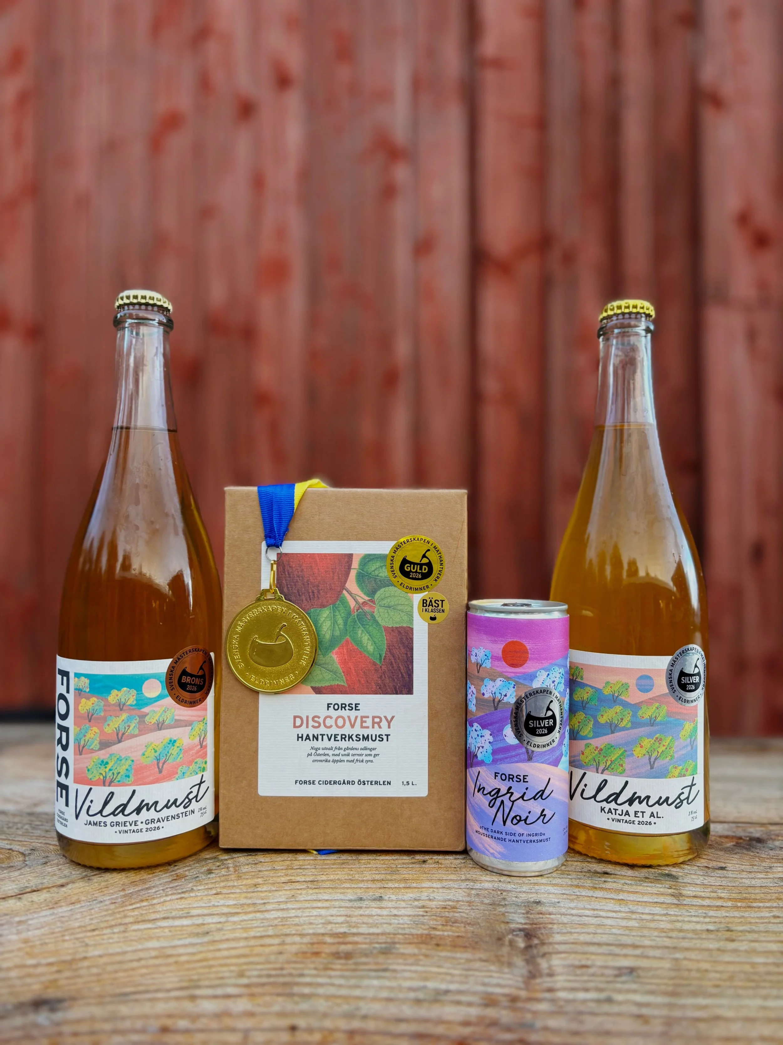 I fredags avgjordes 2026 &aring;rs upplaga av sm i mathantverk i Kristianstad! F&ouml;r oss p&aring; Forse Ciderg&aring;rd blev det hela 6 medaljer - varav en klassvinnare!!
Vi &auml;r s&aring;klart otroligt glada och stolta - och fortfarande lite i 