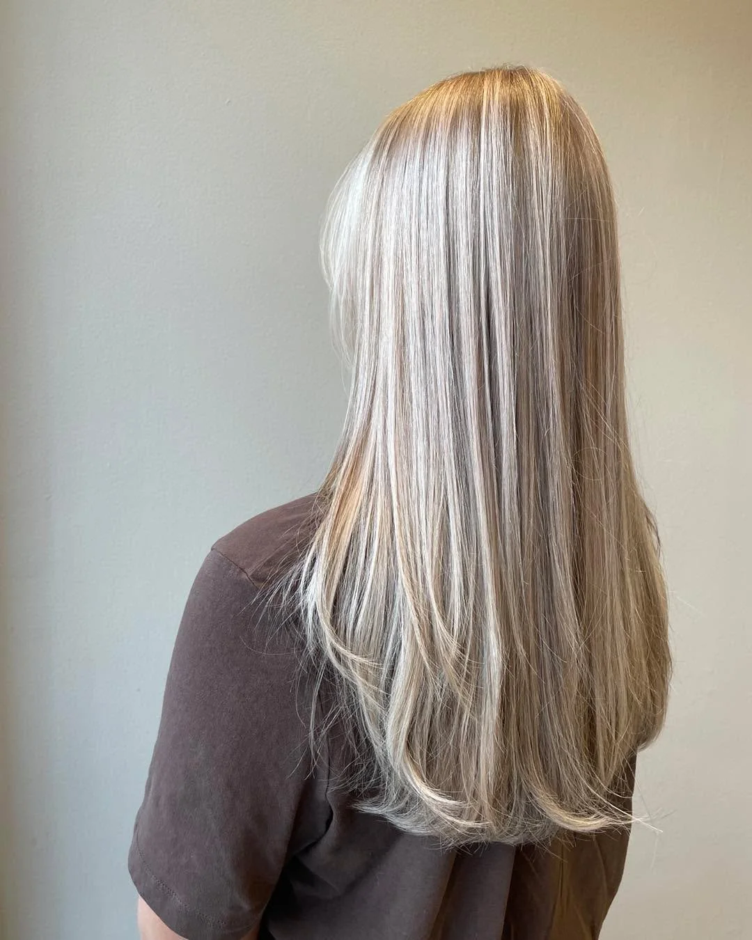 balayage inkl., gloss &amp; klip ✨

#balayage #layerscut #fris&oslash;raalborg