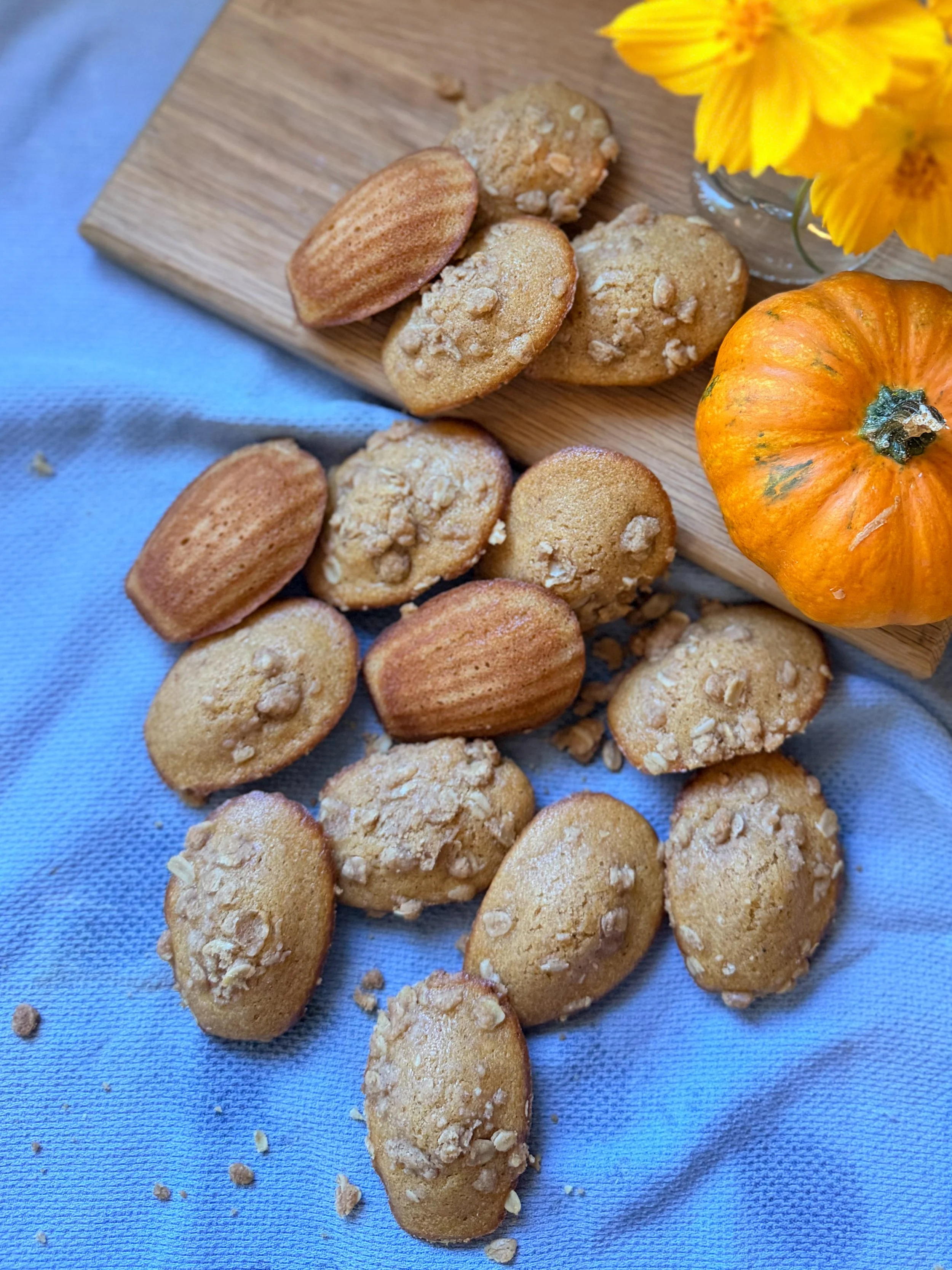 Pumpkin Streusel Madeleines
