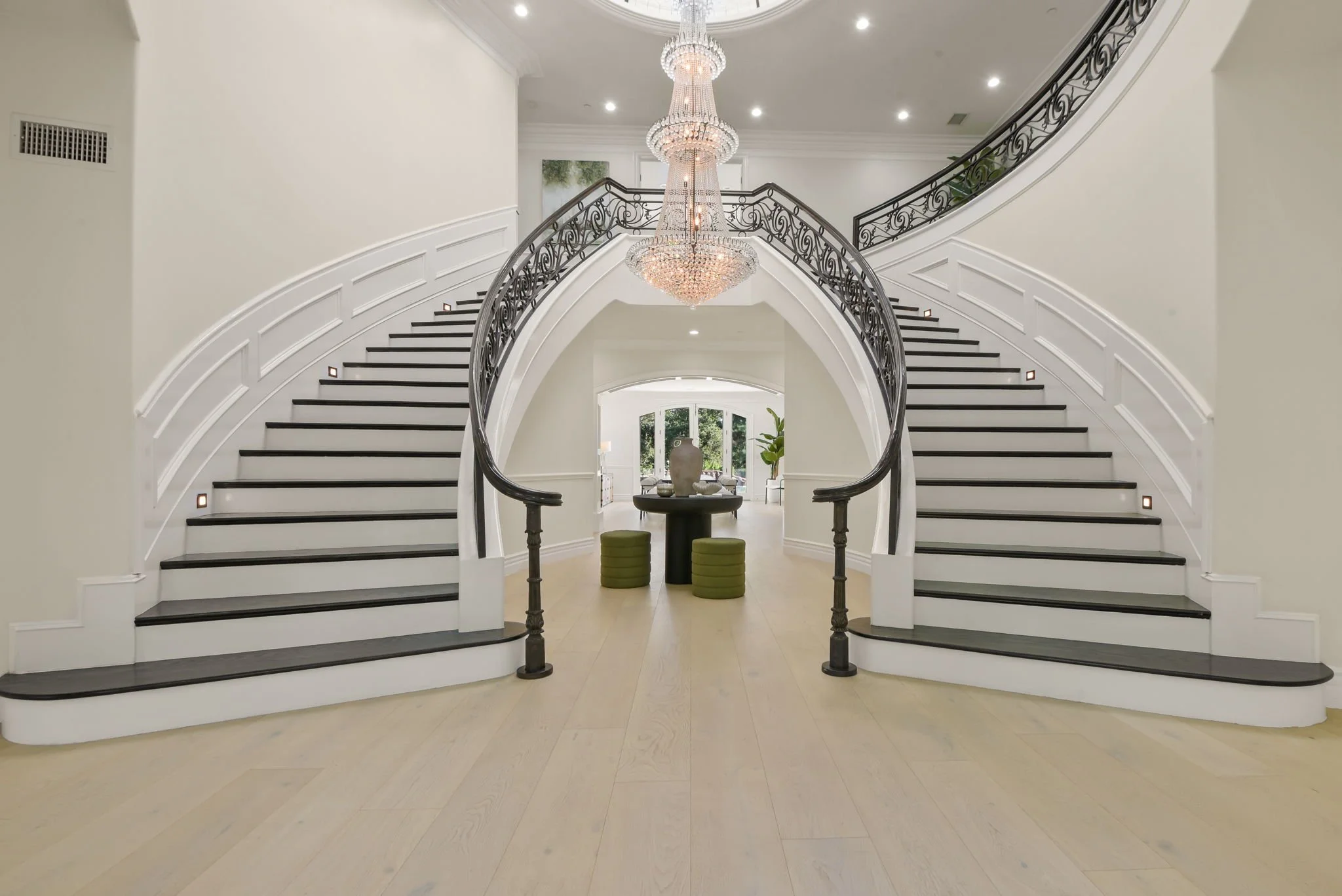 1-web-or-mls-11730 Stonehenge Ln_MEDIA360VR-1.JPG