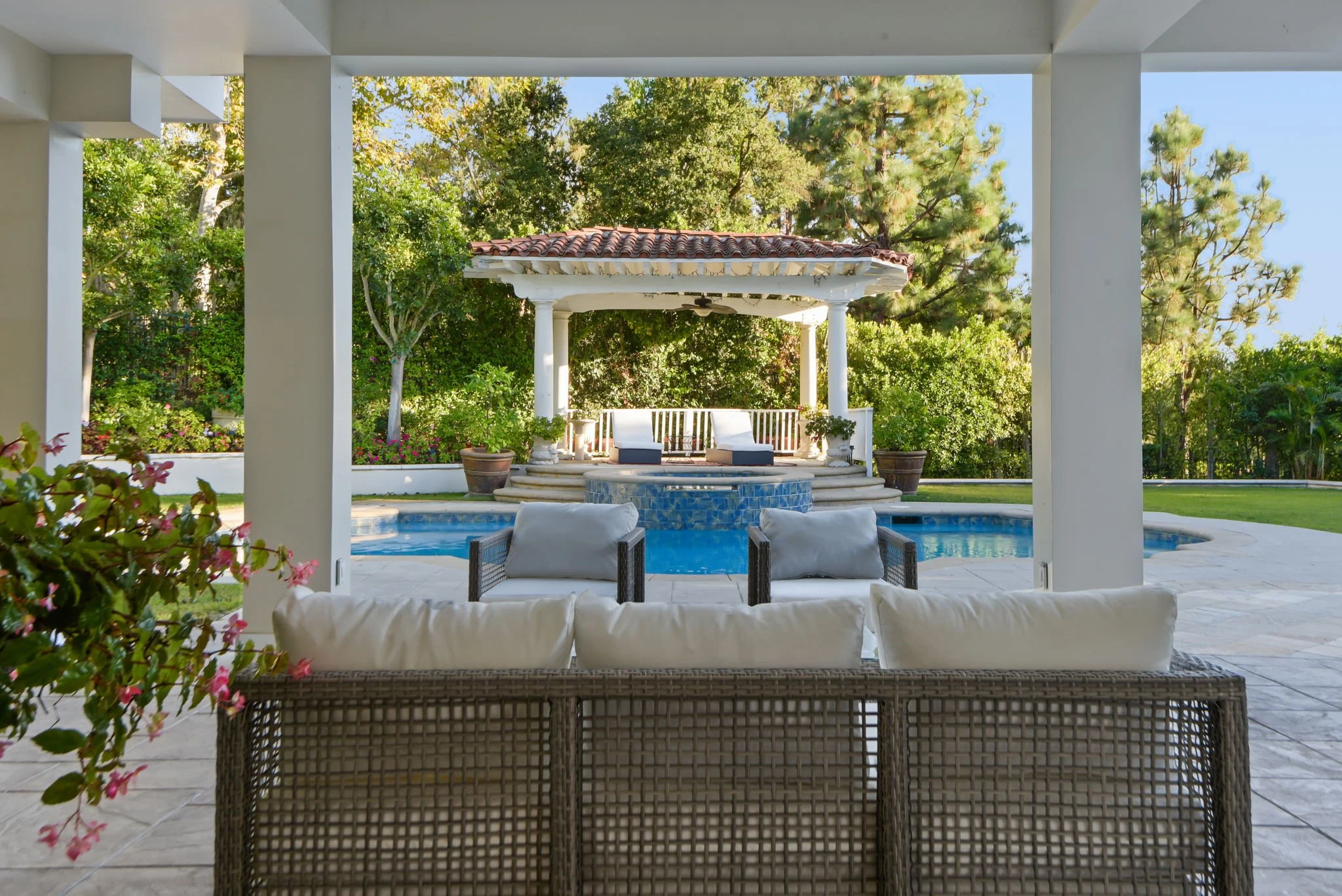 91-web-or-mls-11730 Stonehenge Ln_MEDIA360VR-91.JPG