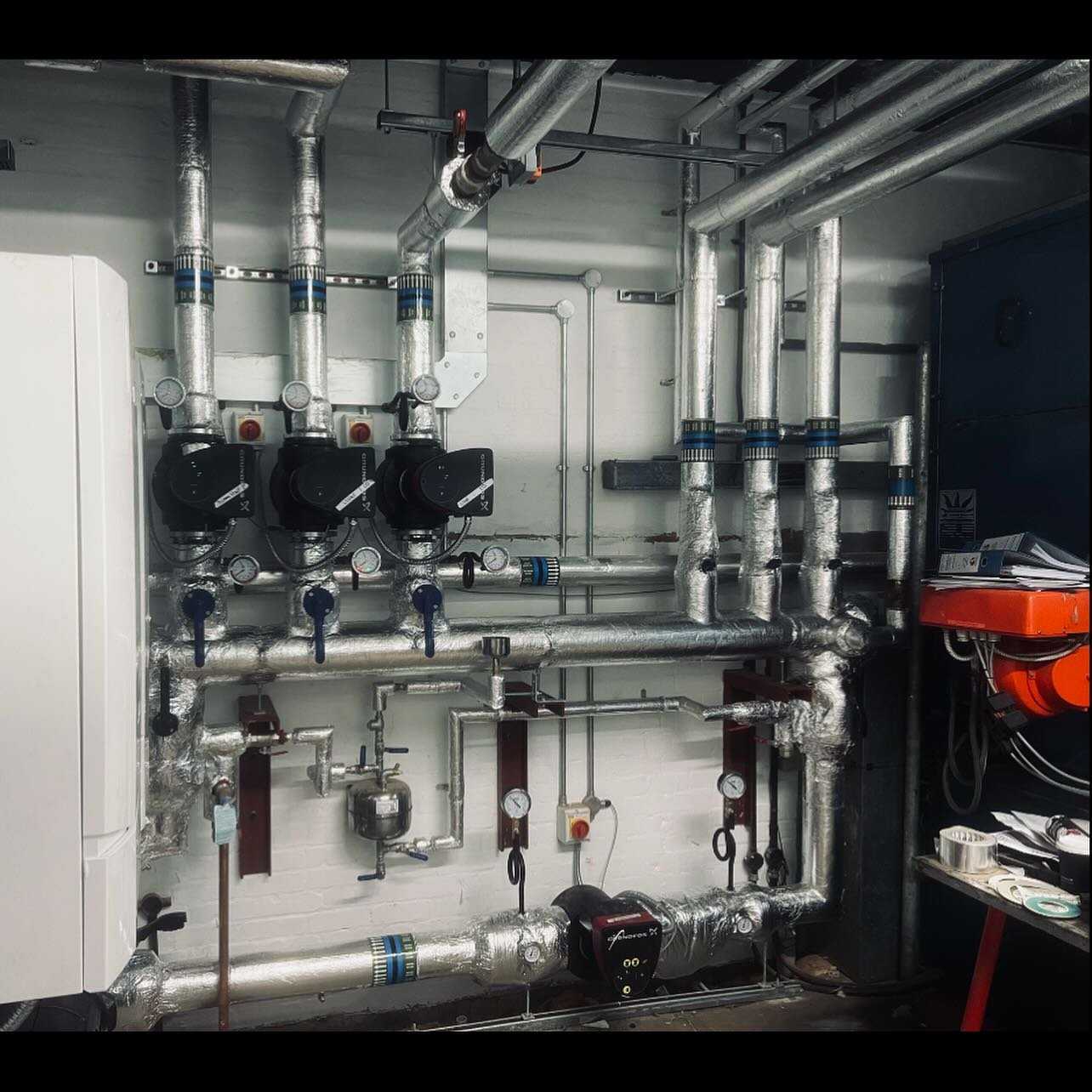 Pinewood studios L&amp;M Plant room complete ✅

#londoninsulationservices 
#insulation