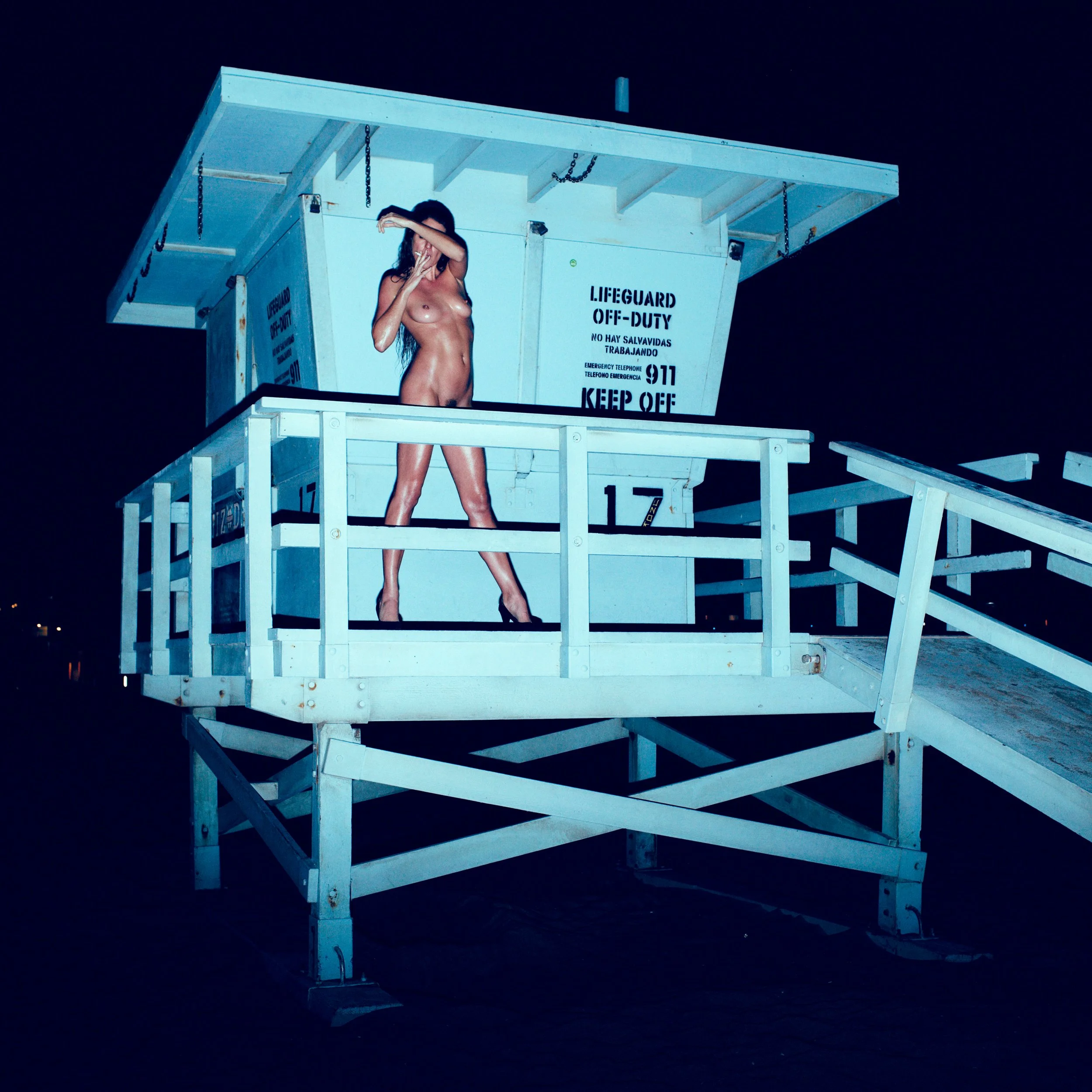 Marian-Sell-Smagazine-29Palms-cover.jpg