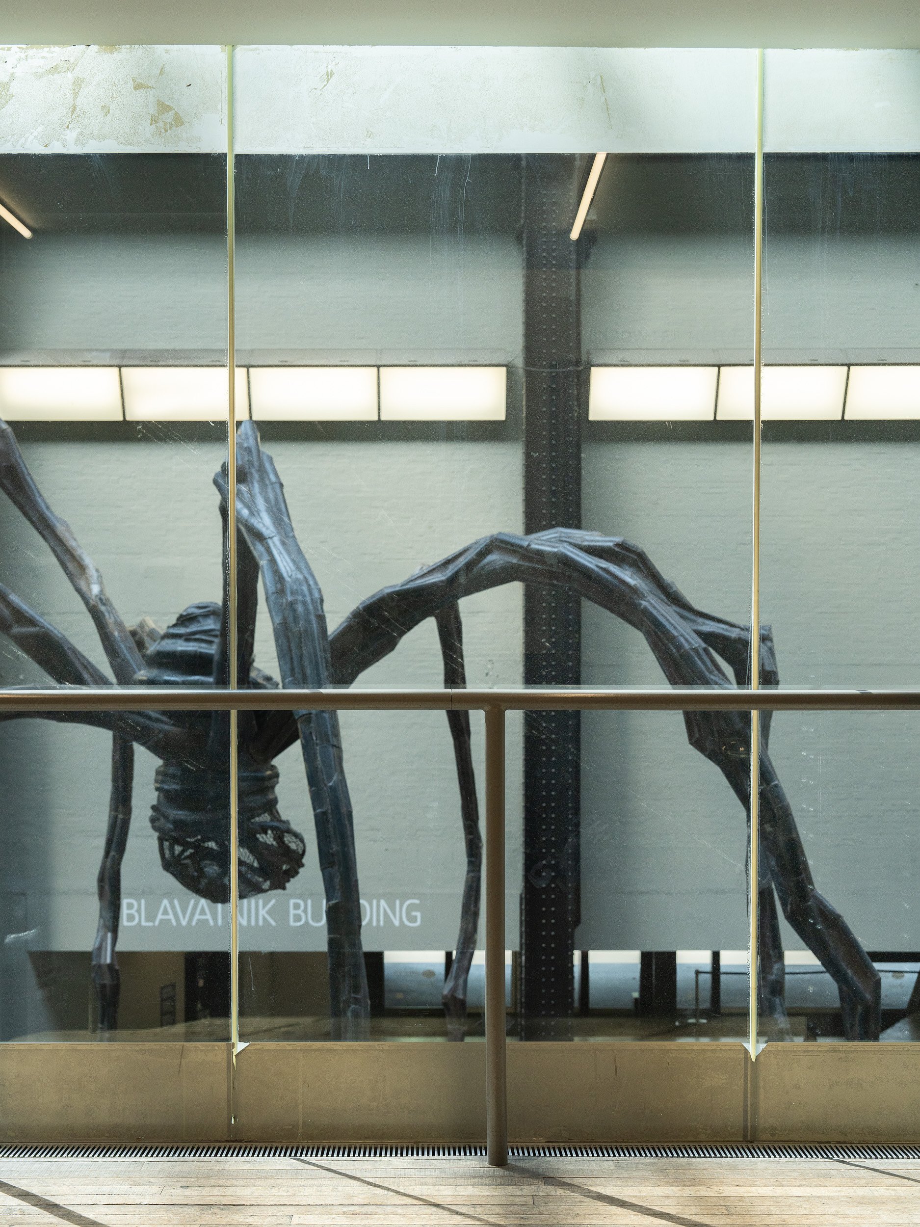 Tate Modern, Bankside, Herzog & De Meuron 5.jpg