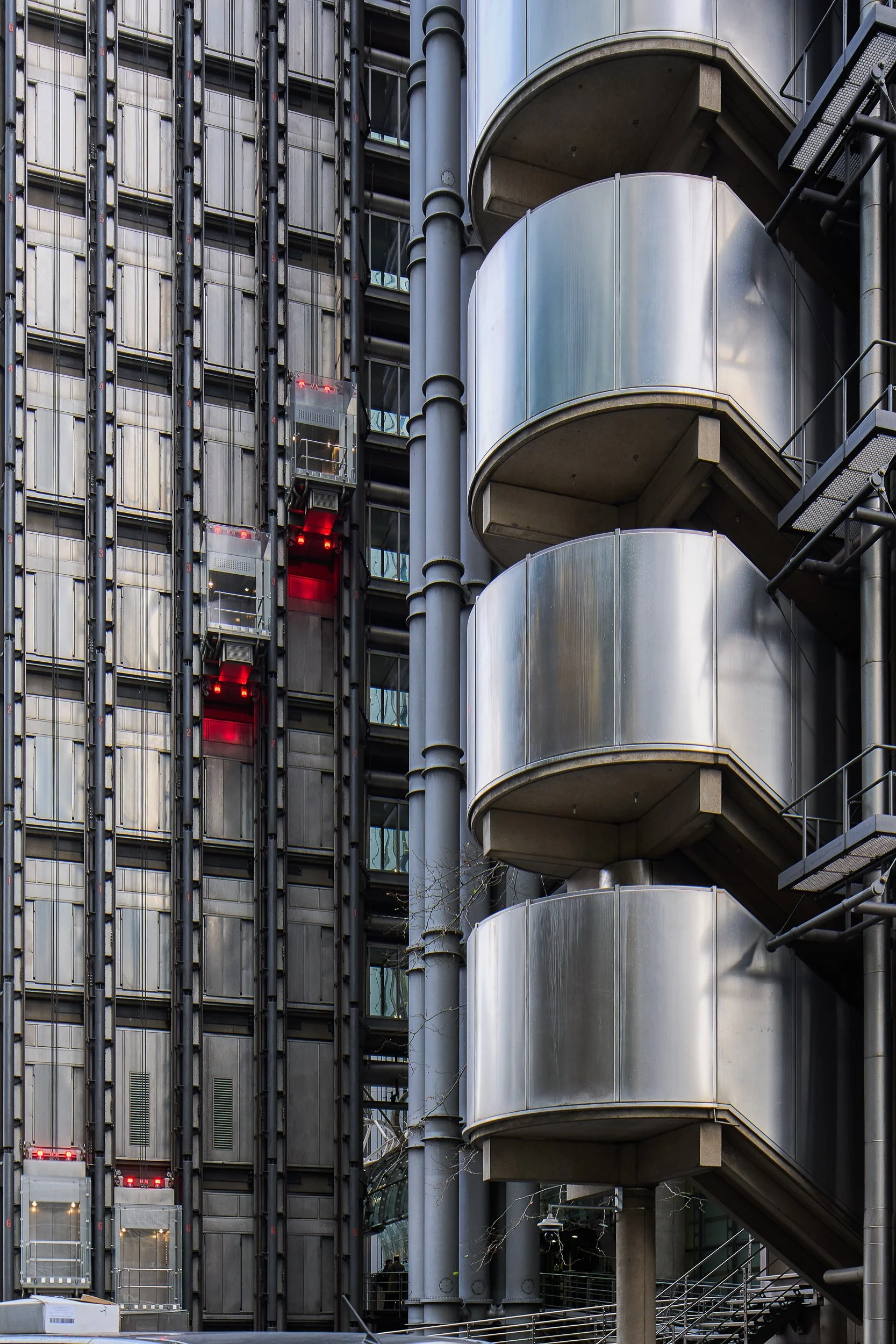 Llyods of London, Richard Rogers, Dylan Ford, 5.jpg