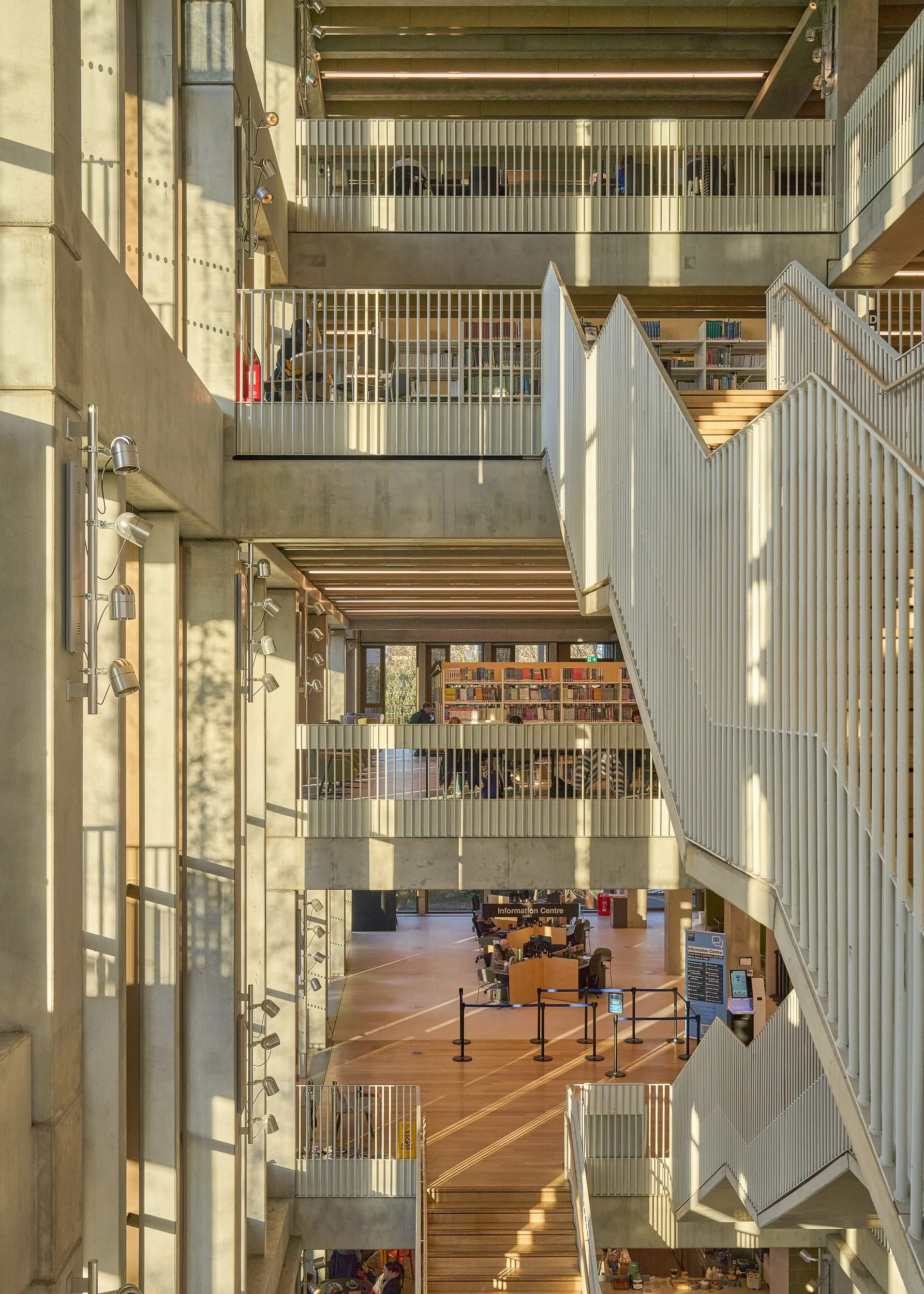 Town House Library, Kingston Upo 4.jpg