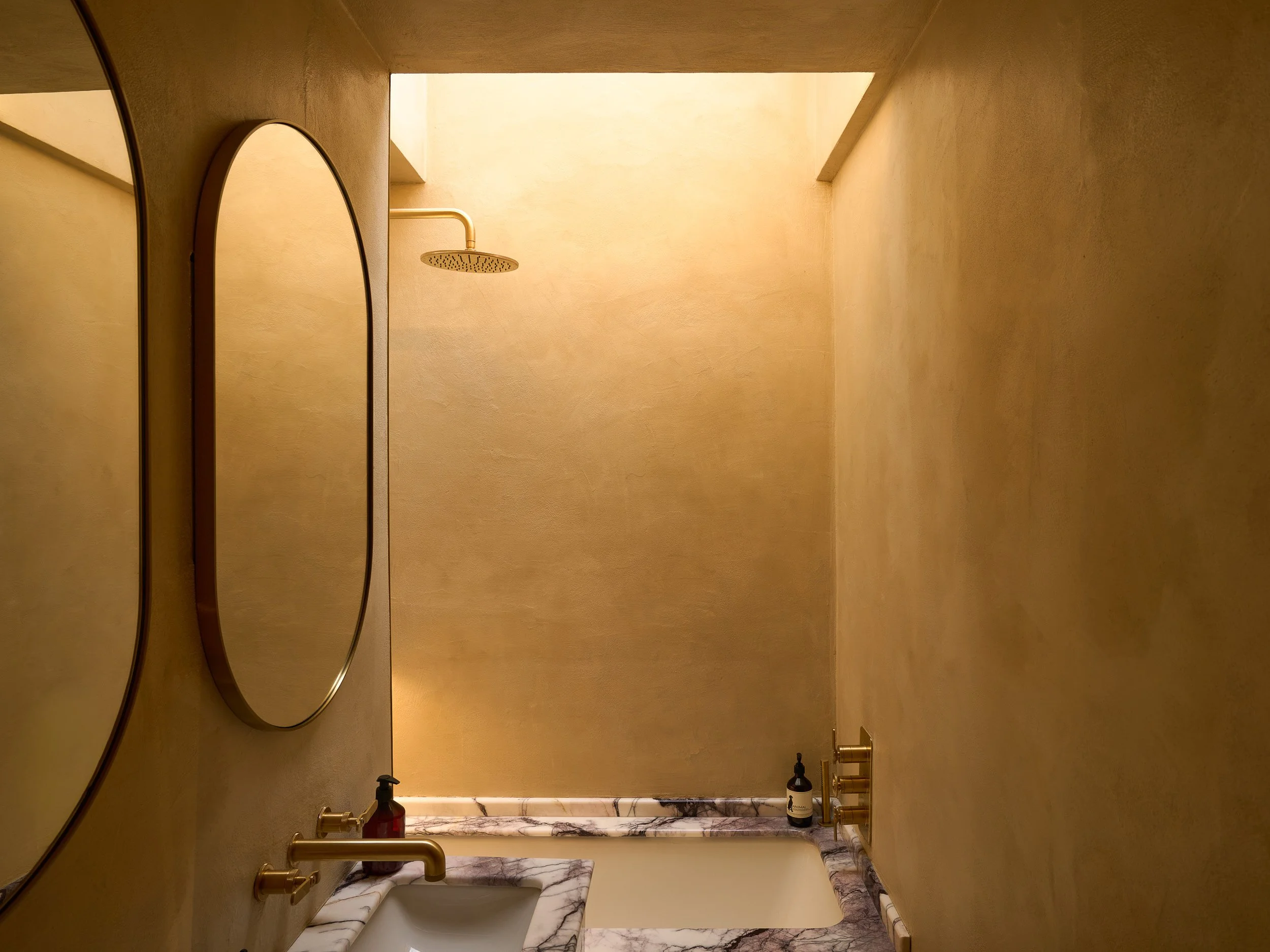 Mallinson Road Flat, Studiowerc, Dylan Ford 2.jpg