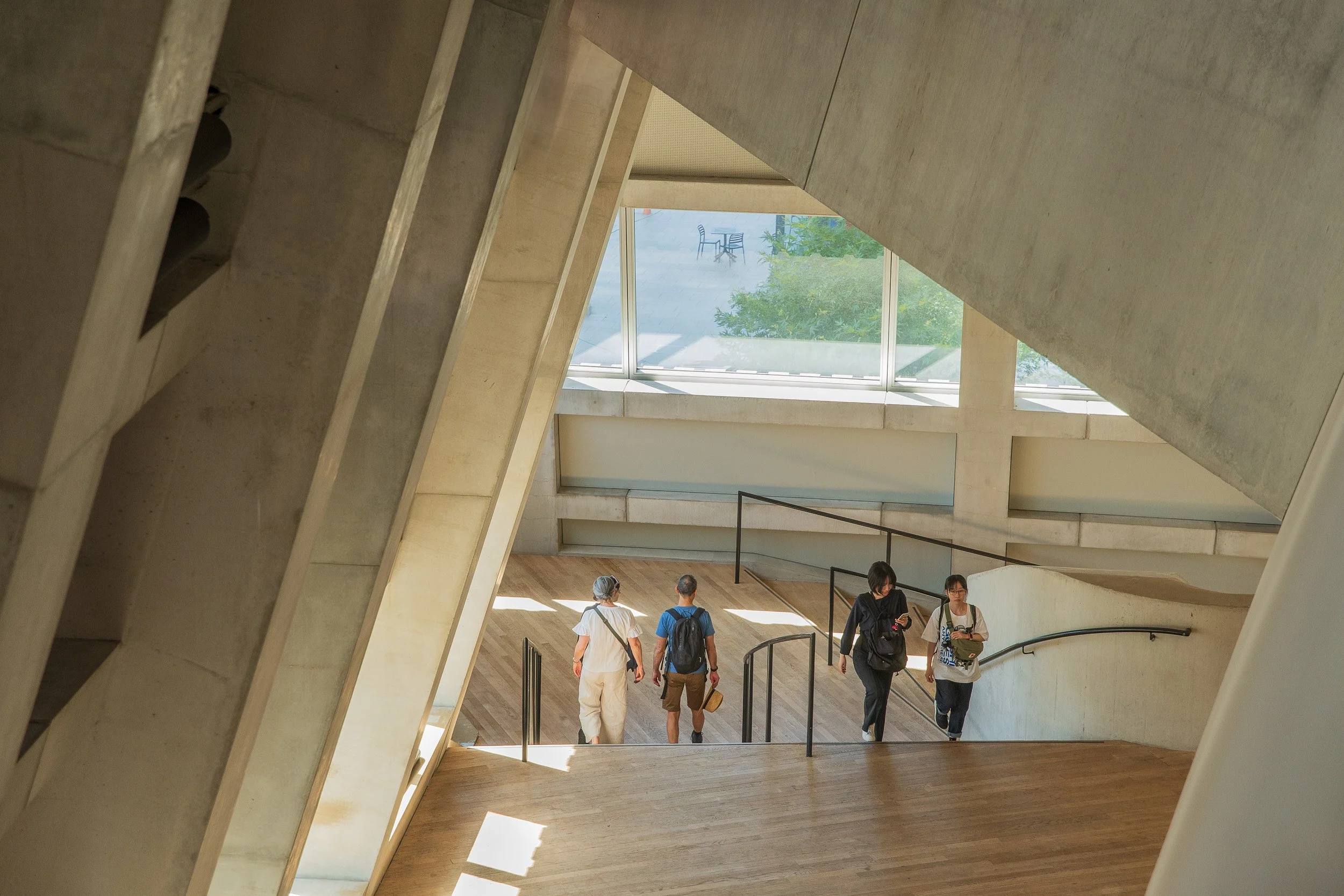 Tate Modern, Bankside, Herzog & De Meuron 3.jpg