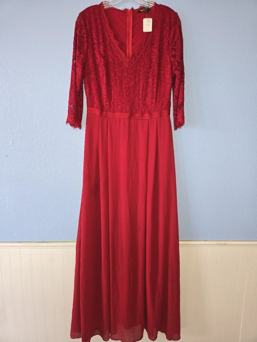 Formal 3/4 Sleeve Maternity Dress