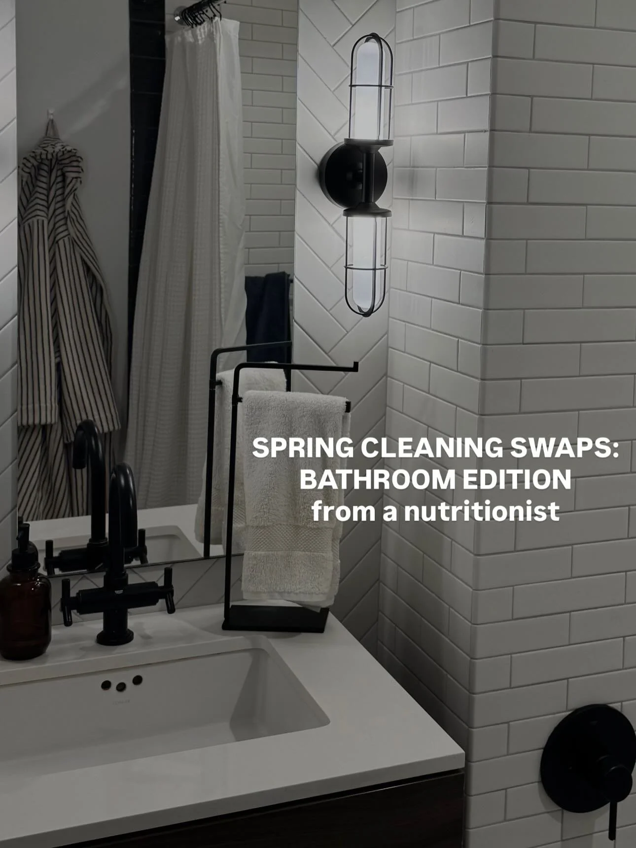 SPRING CLEANING SWAPS: Bathroom Edition 🛁

🧴When it comes to your bathroom, one of the best ways to upgrade your routine is by paying attention to the ingredients in the products you use every day.

❌Some of the most common ingredients to look out 