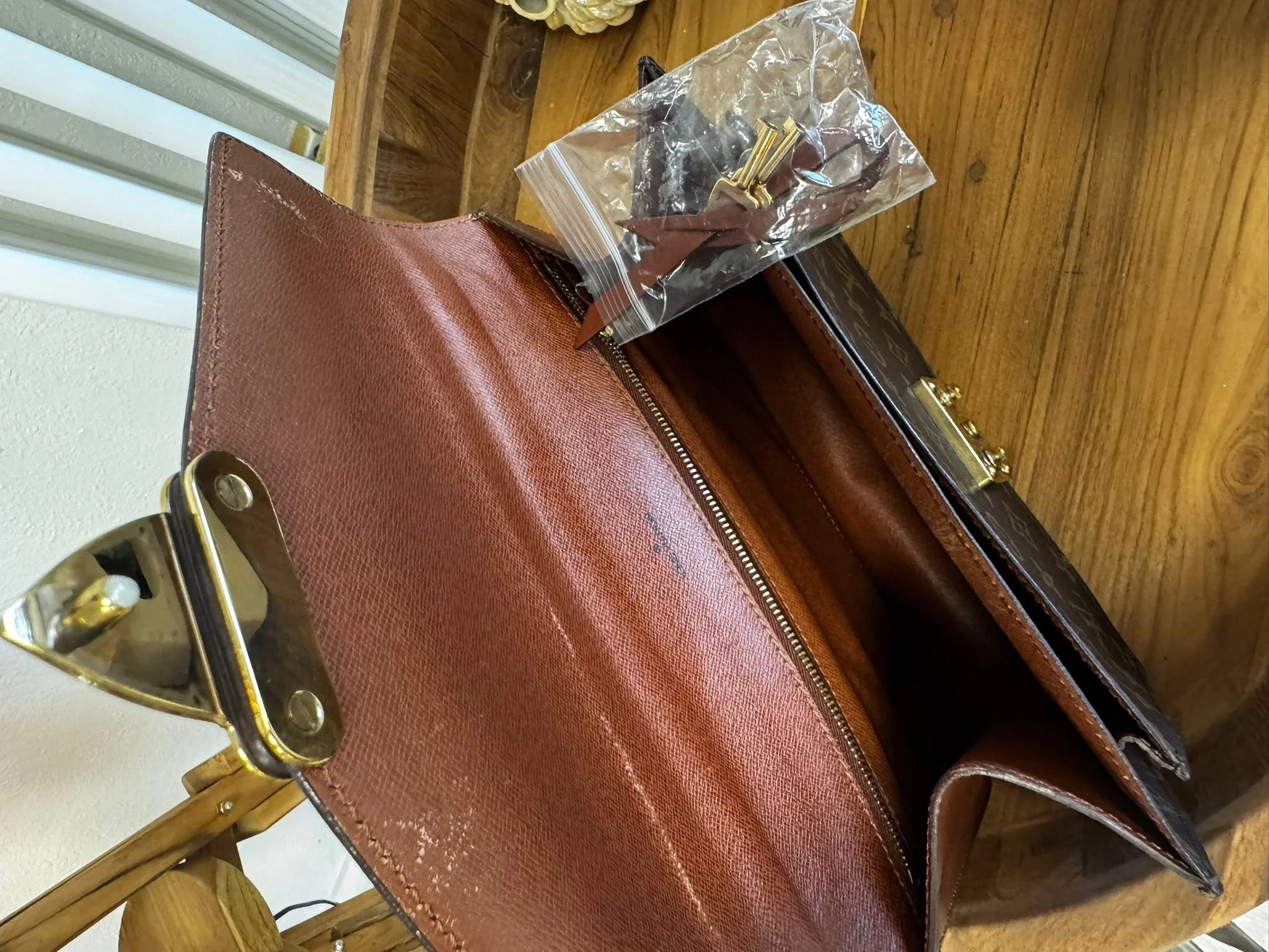 PHOTO-2025-12-13-13-41-12 2.jpg