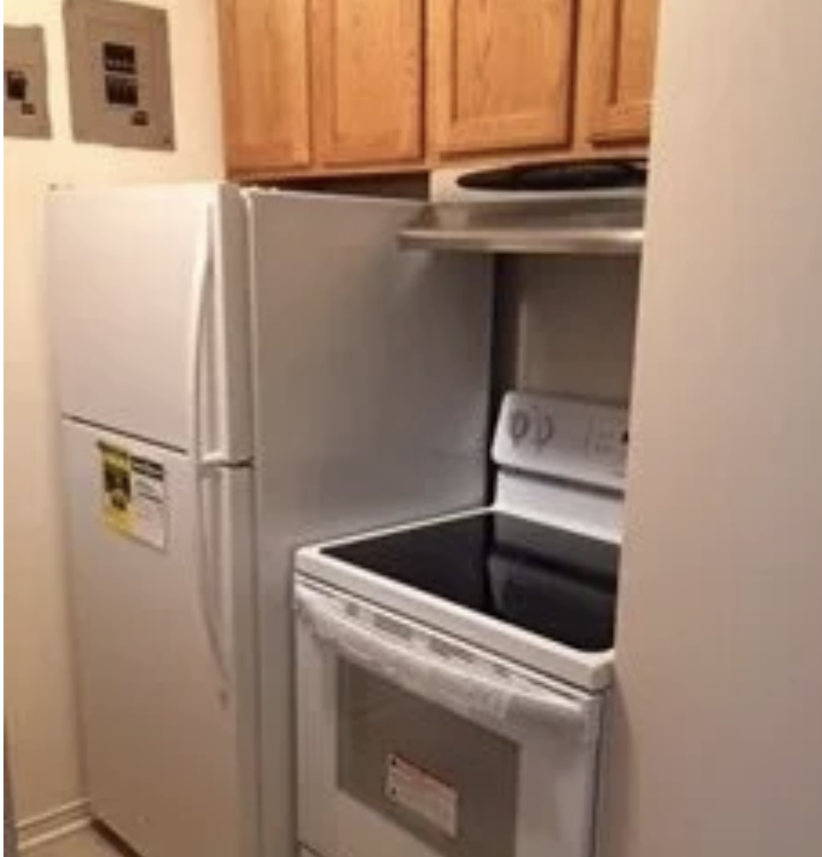 1550  Plymouth Road    kitchen.png