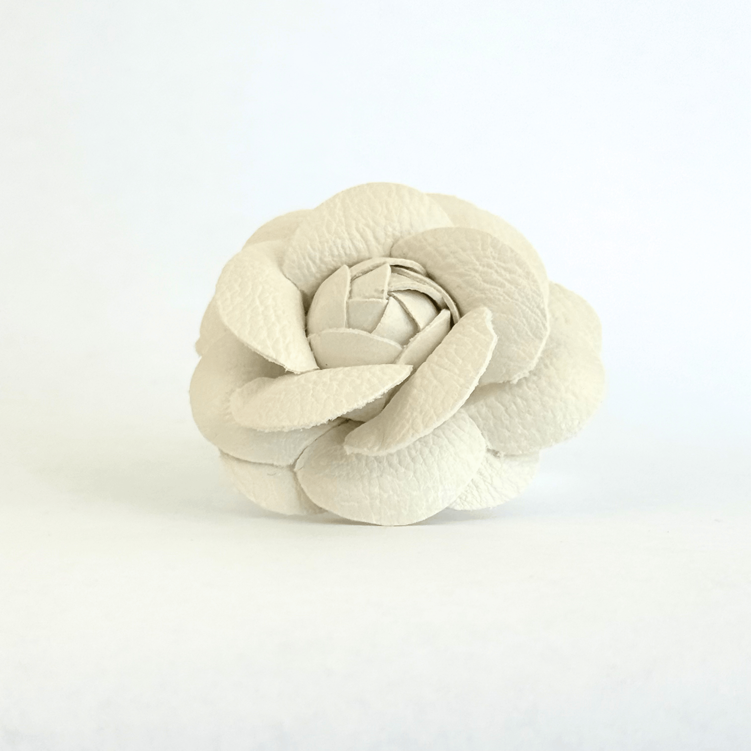 The_Artisan_Rosette_Brooch_White_The_Brooch_House.png