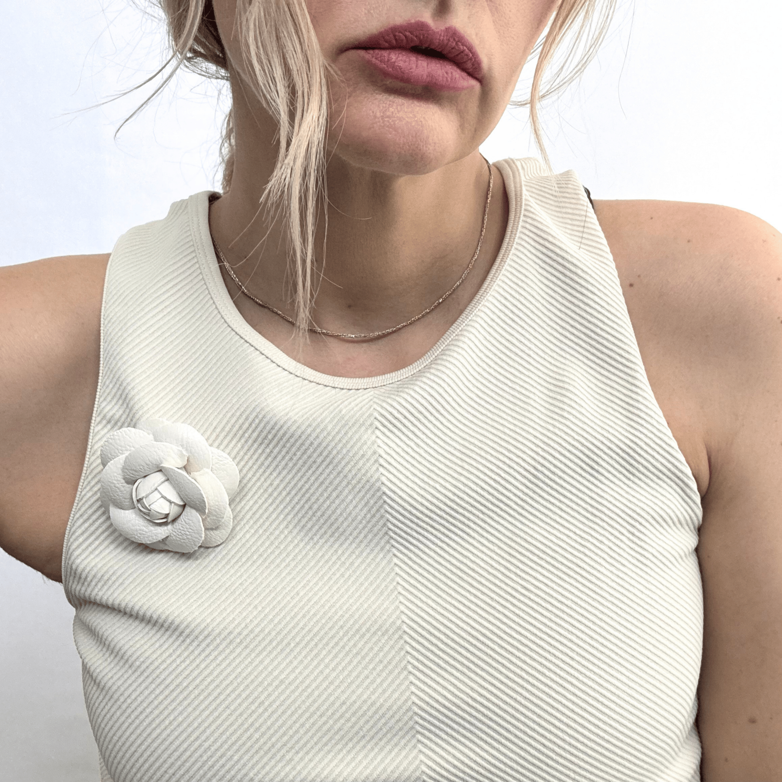 Artisan Rosette White The Brooch House.png