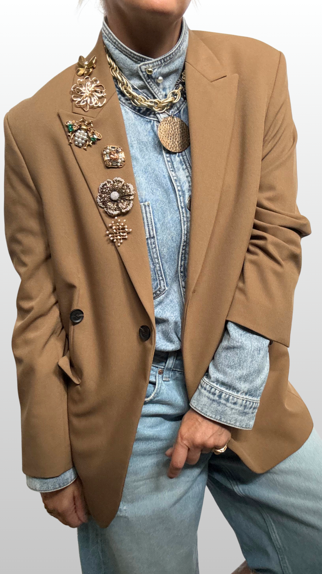 art-of-brooch-stacking-blazer-lapel-denim-on-denim-the-brooch-house.png