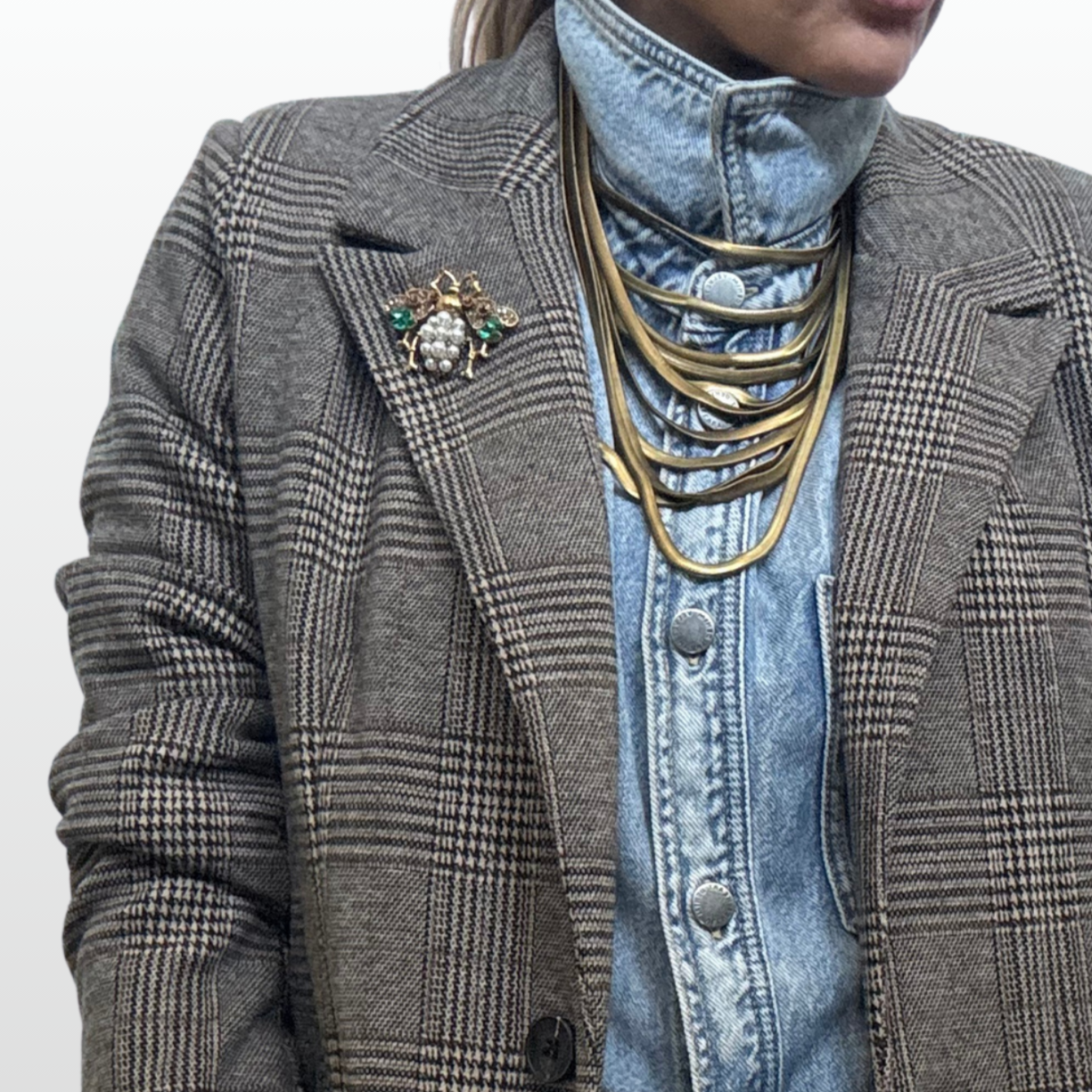 The Emerald Bumble Brooch