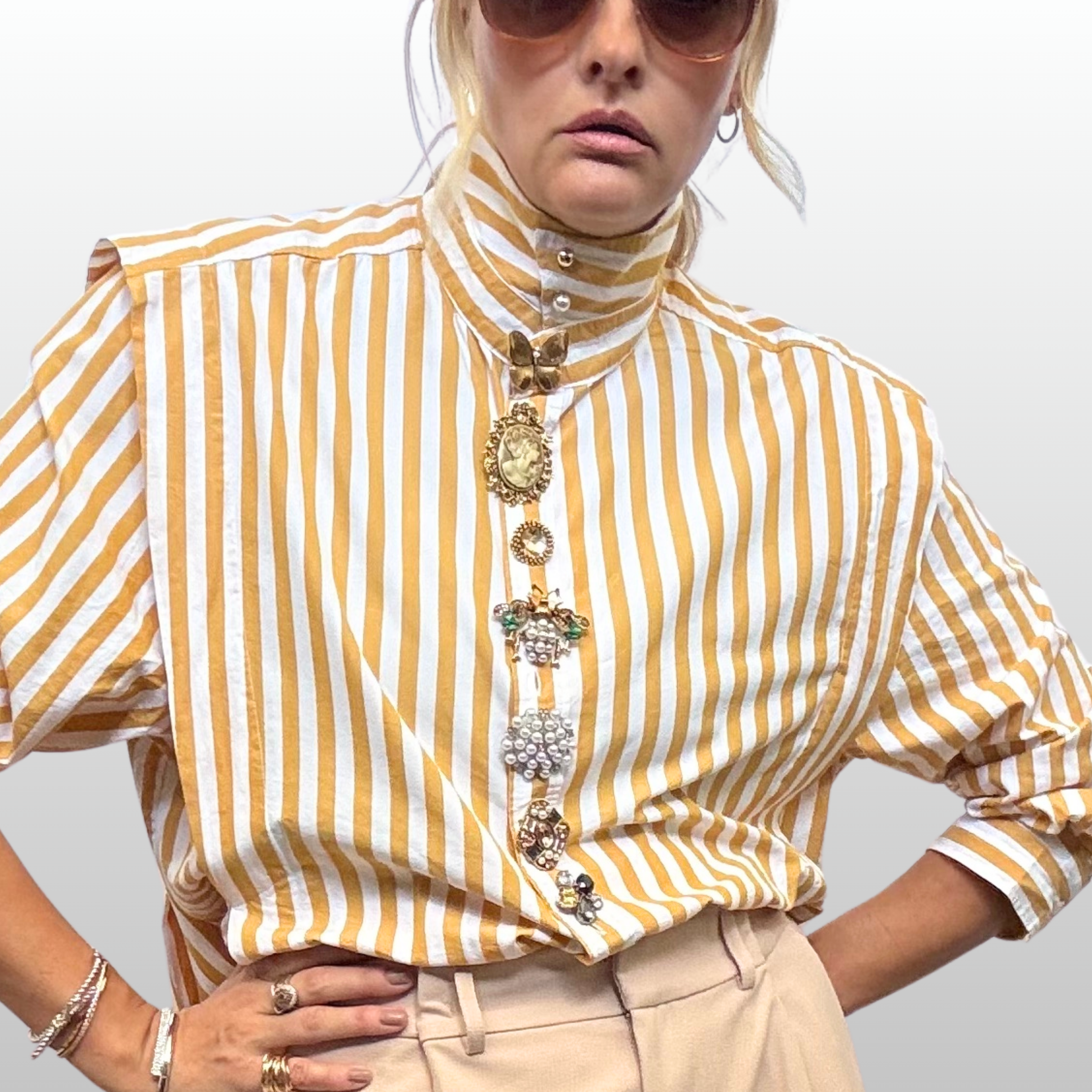amber-duchess-brooch-shirt-stack.png