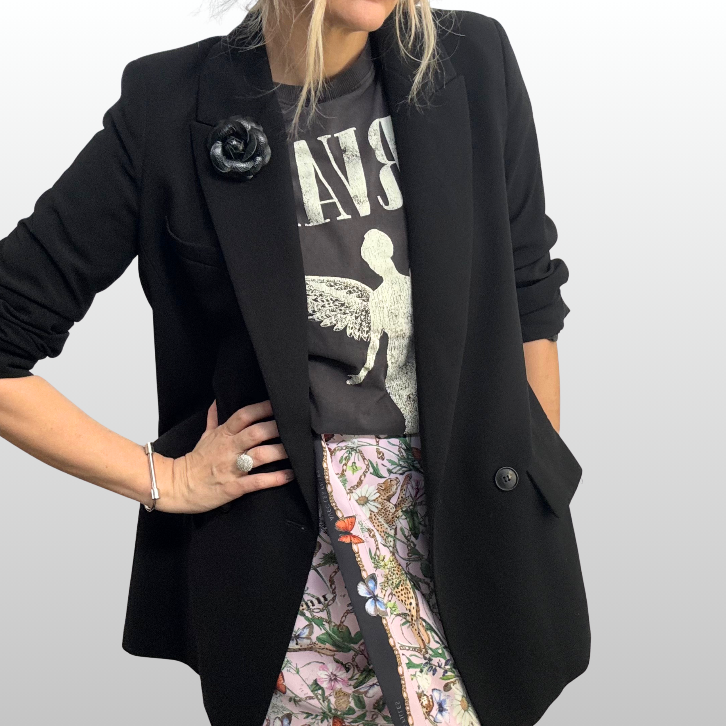 Artisan Rosette Brooch Blazer.png