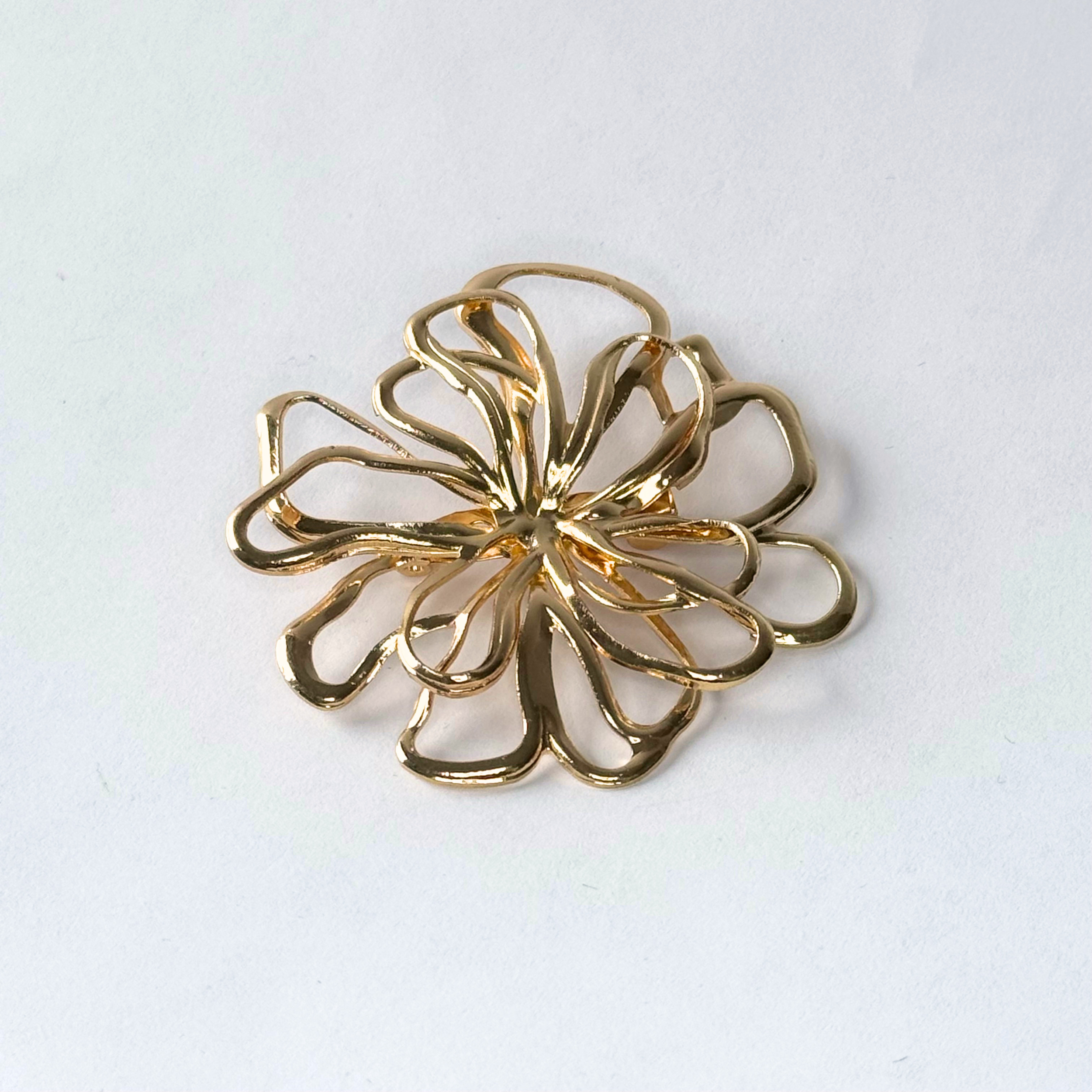 the-brooch-house-filament-bloom-brooch.png