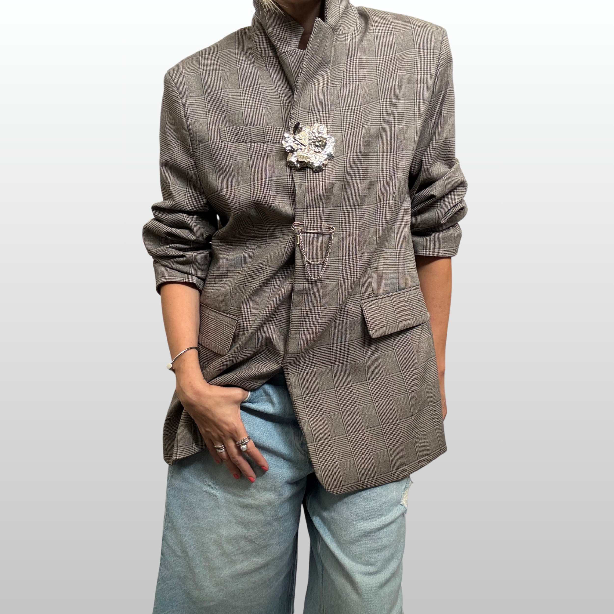 magnetic-hammered-petal-draped-chain-duo-the-brooch-house-magnetic-flower-brooch.png