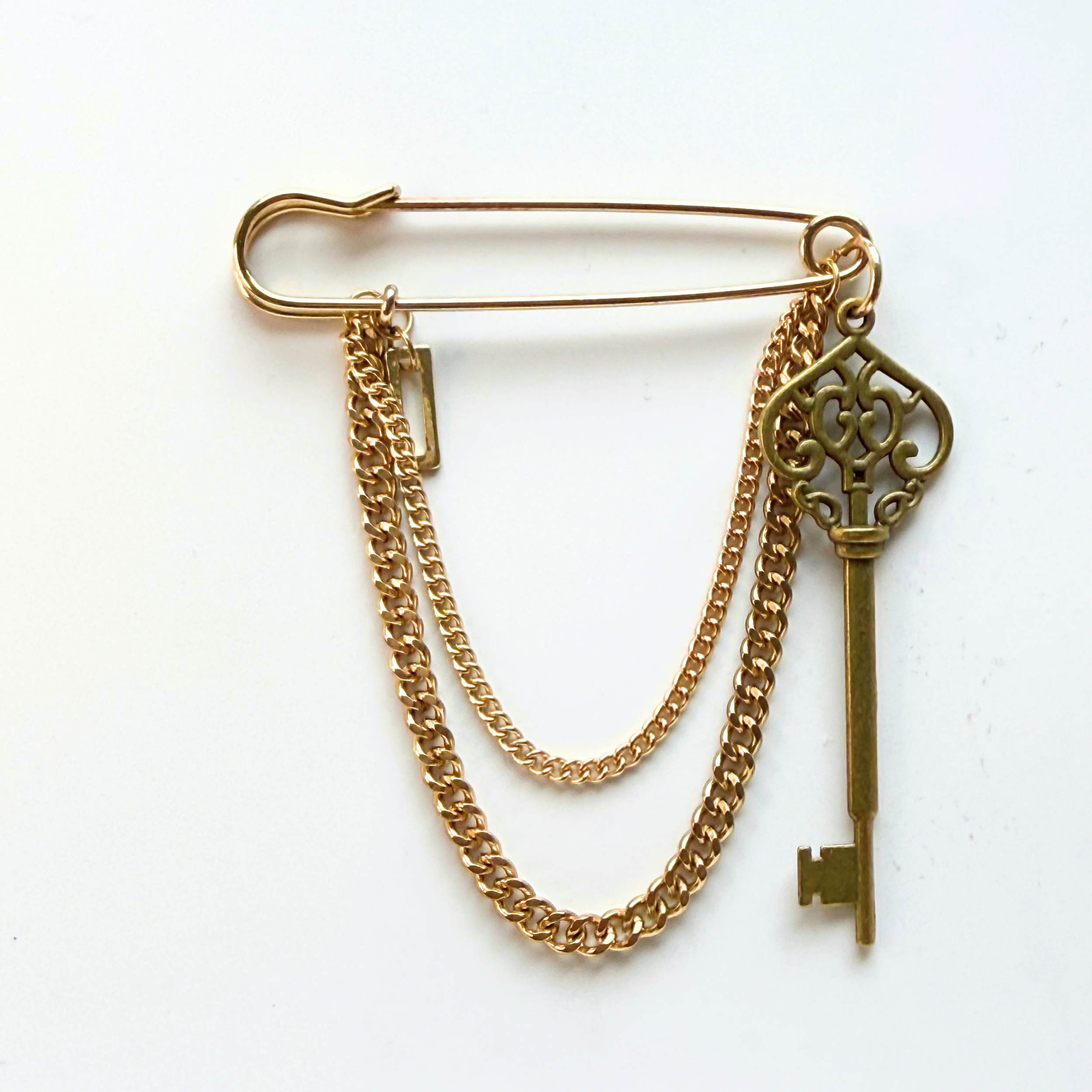 Hidden-Key-Draped-Pin-The-Brooch-House.png