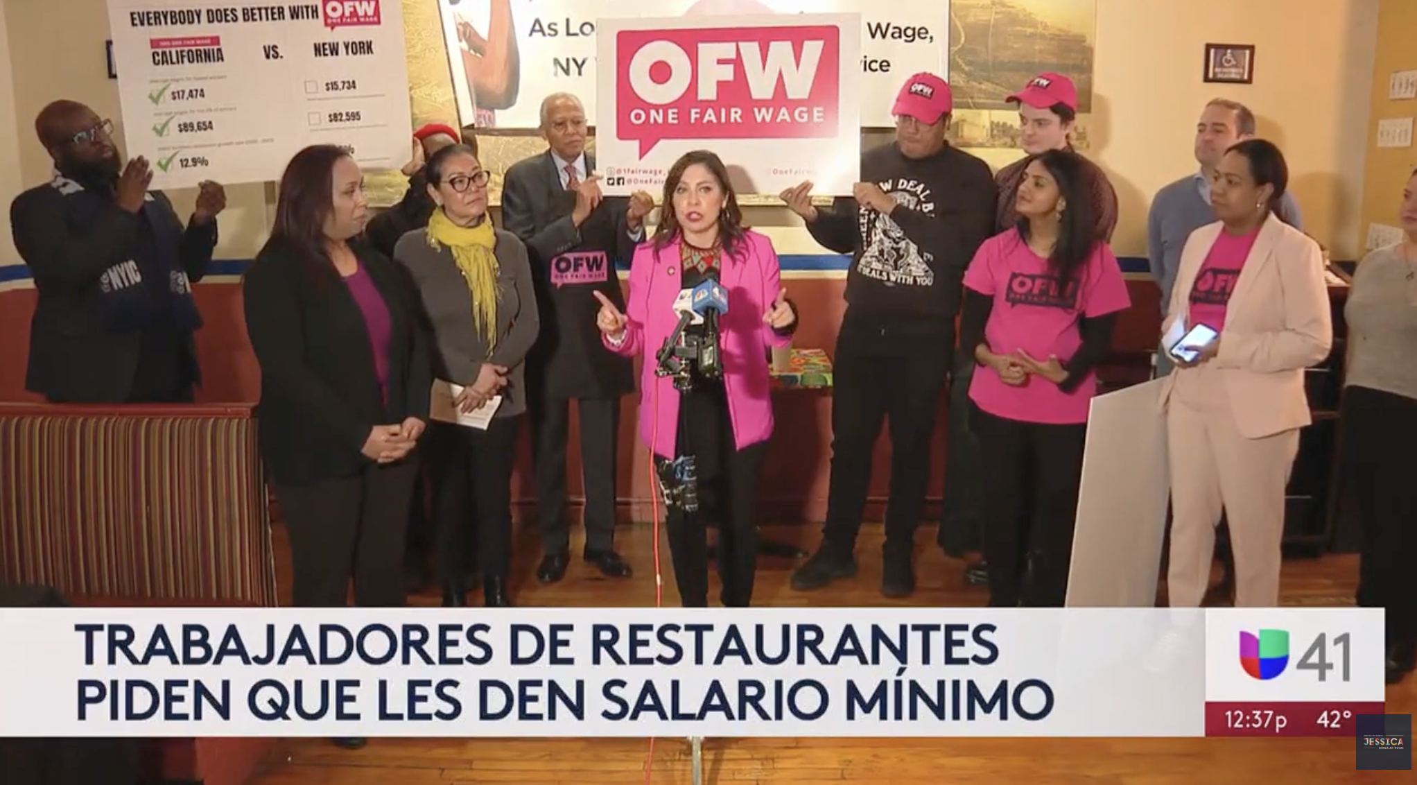 Trabajadores de Restaurantes Piden Que Les Den Salario Mínimo