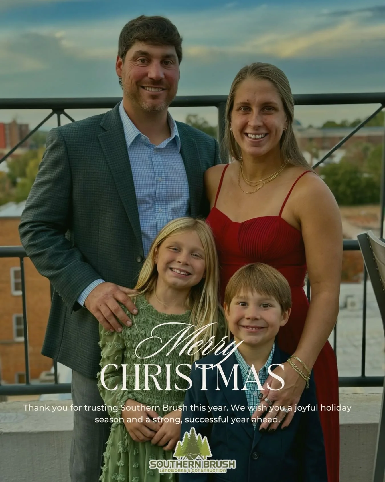Merry Christmas from our Southern Brush family to yours 🎄

We are incredibly thankful for our customers, our community, and the trust you place in us. Wishing you a season filled with peace, joy, and time with the people who matter most.