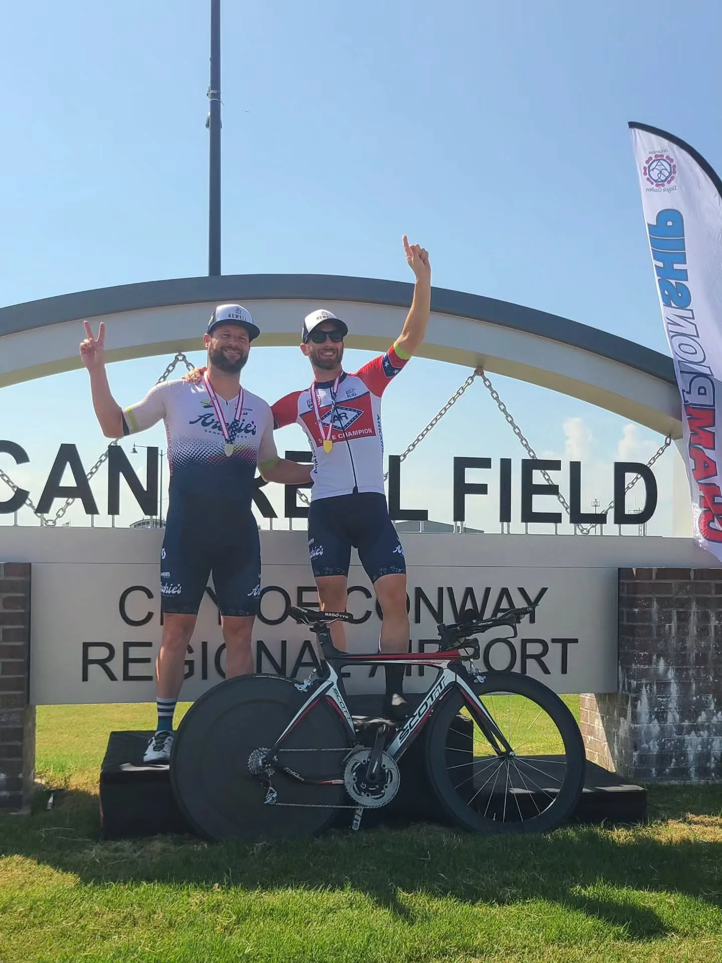 Two for two! 💥 RT athlete Curtis Grace repeats as Arkansas State Time Trial Champion in the Cat 3's! Faster than last year, too!

#rothetraining #winning #cycling #timetrial

🕒 53:19.63
🛣️ 23miles
📊 🥇