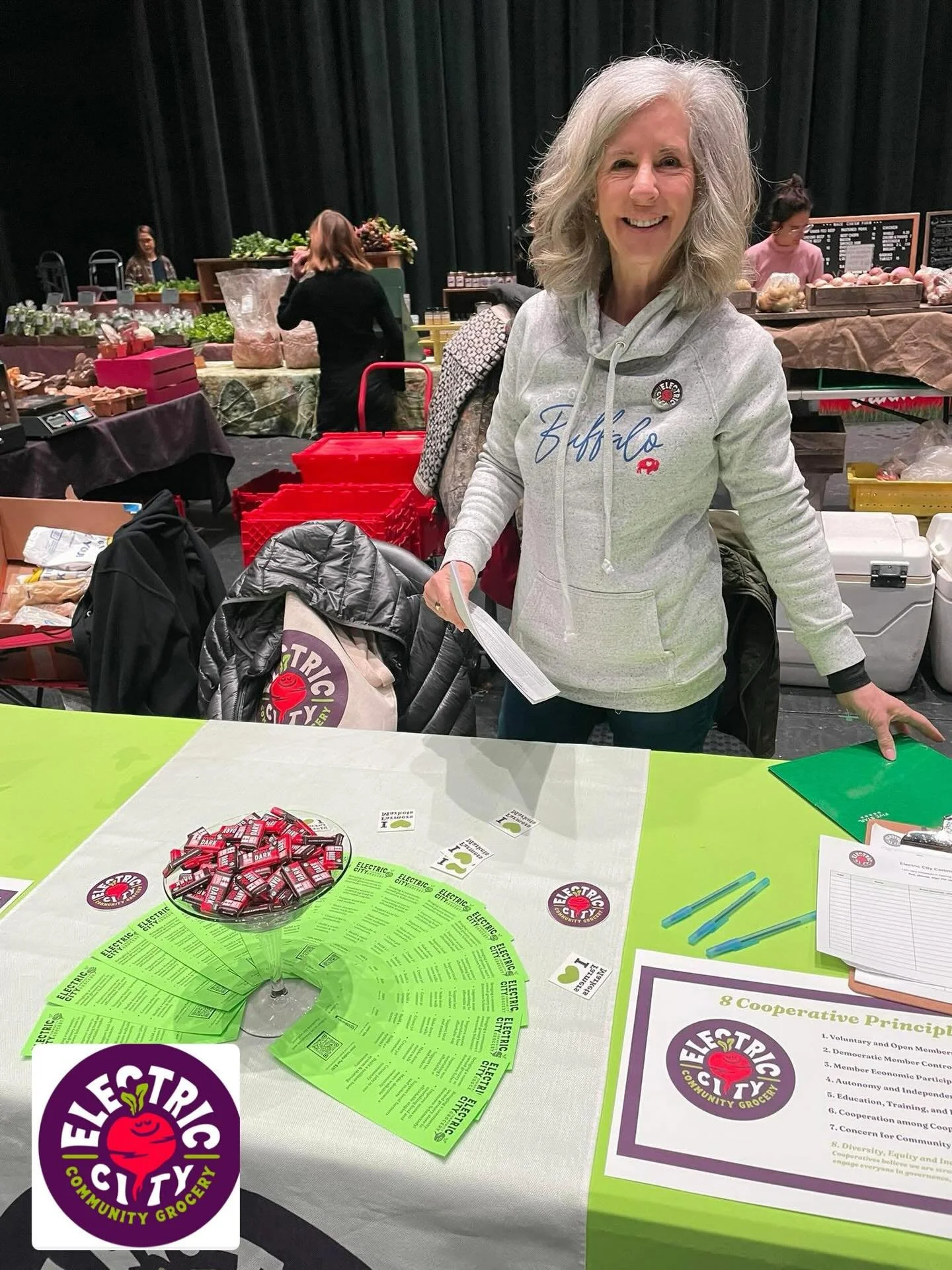 ✨ We&rsquo;ve got an exciting Sunday ahead at the Community Tables! ✨

Join us this Sunday at the Schenectady Greenmarket for a hands-on, delicious, and creative Community Table experience 🌱

🍽 Food Demo with Squash Villas Himanne
Watch (and taste!